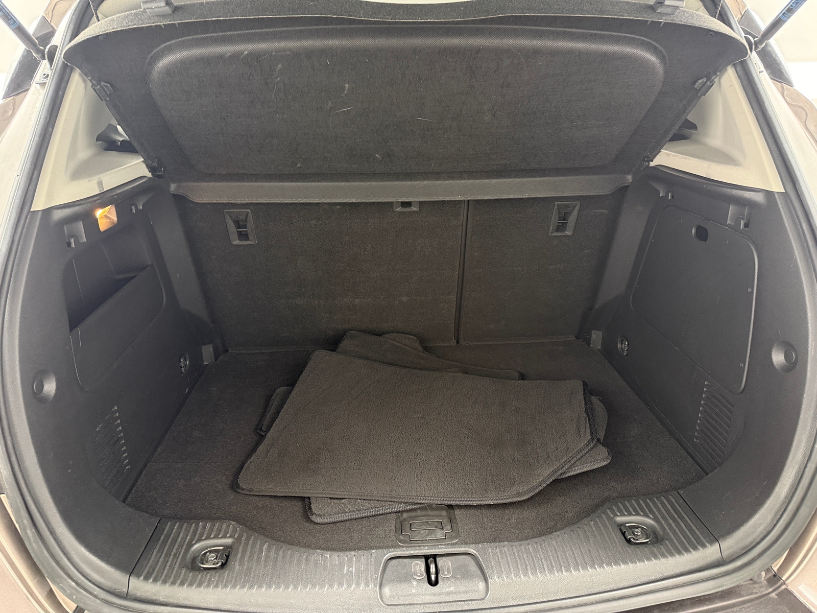 Thumbnail: 2014 Buick Encore - 6