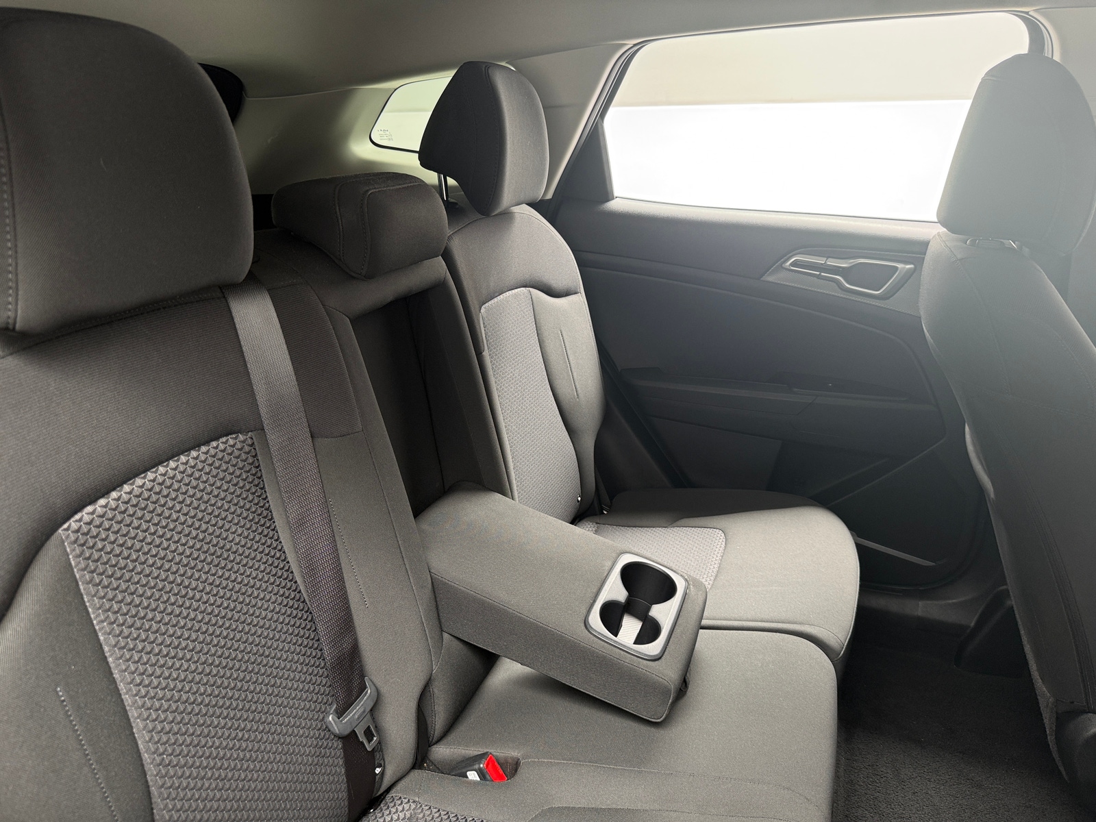 Thumbnail: 2025 Kia Sportage - 6
