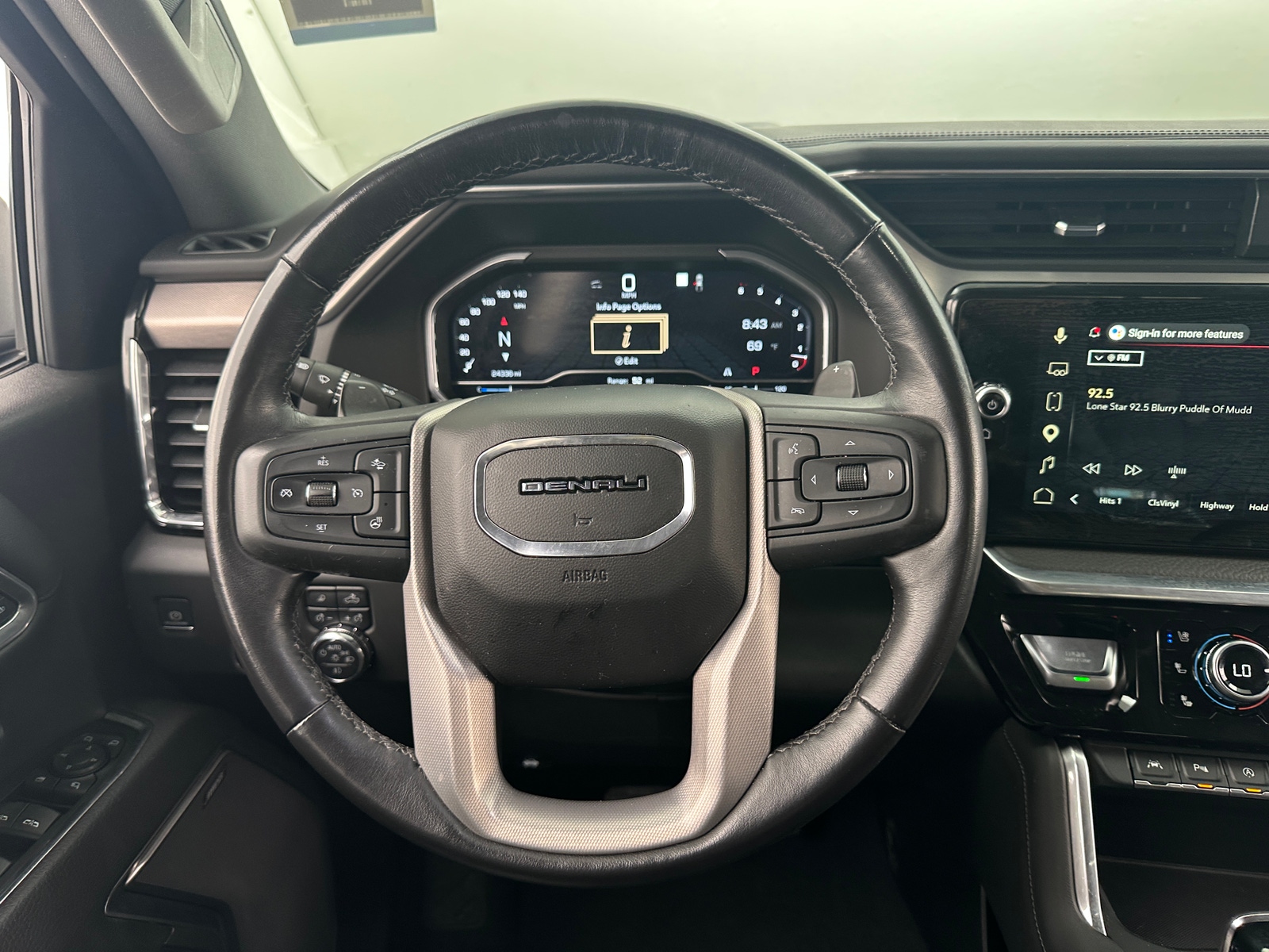 Thumbnail: 2022 GMC Sierra 1500 - 4