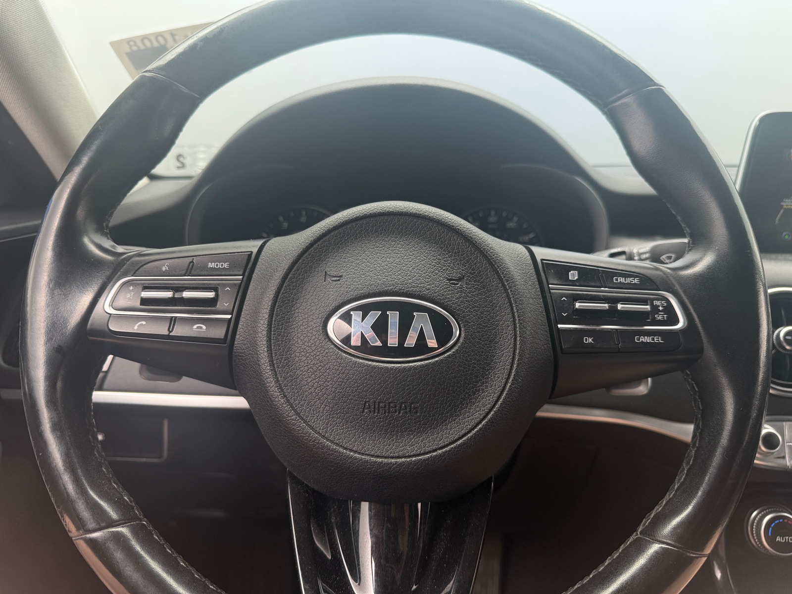 Thumbnail: 2018 Kia Stinger - 4