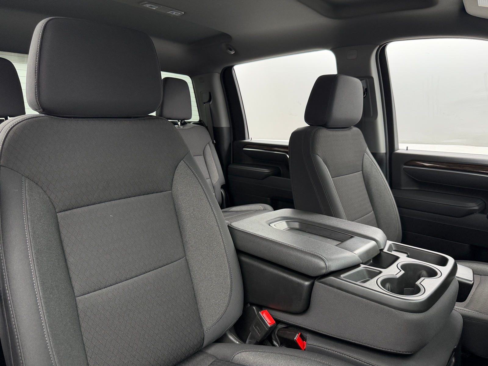 Thumbnail: 2025 GMC Sierra 2500 - 2
