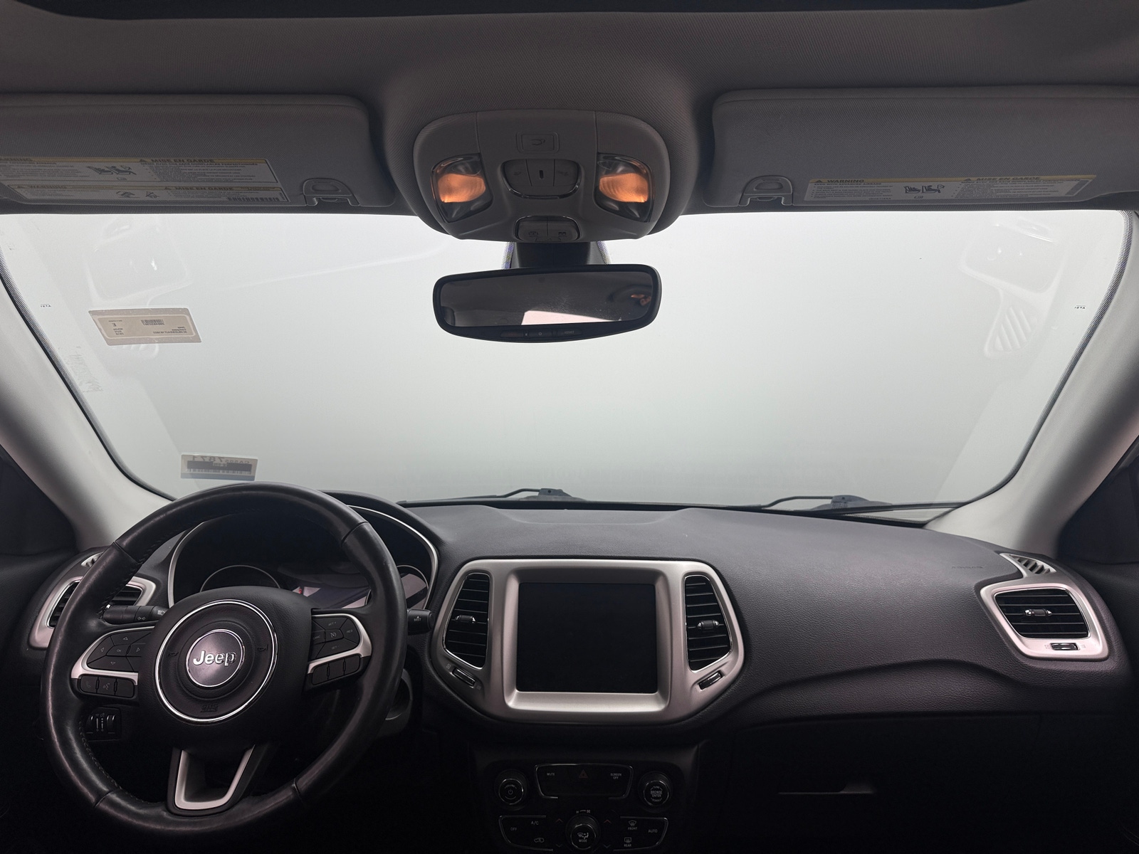 Thumbnail: 2018 Jeep Compass - 3