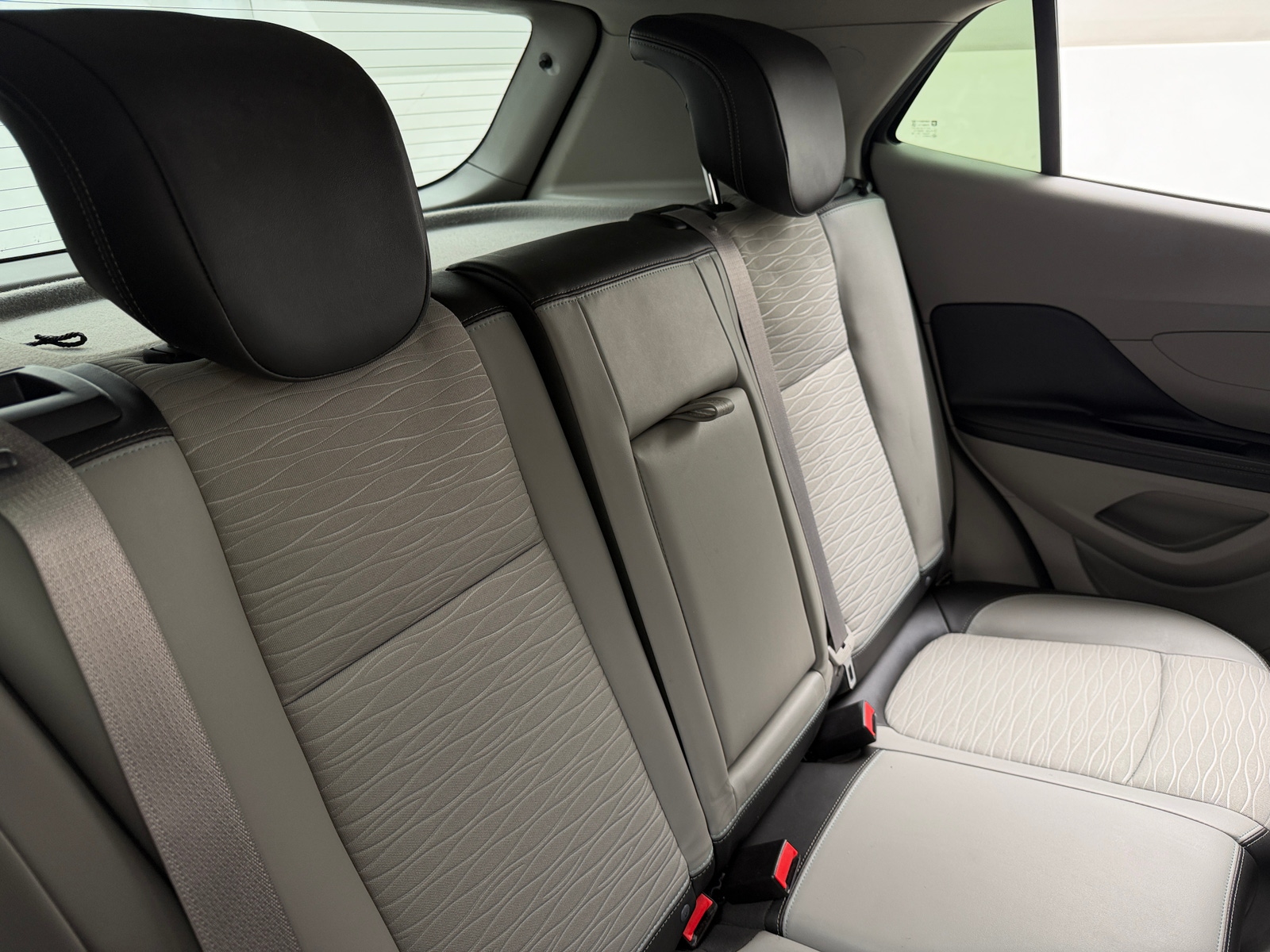 Thumbnail: 2016 Buick Encore - 5