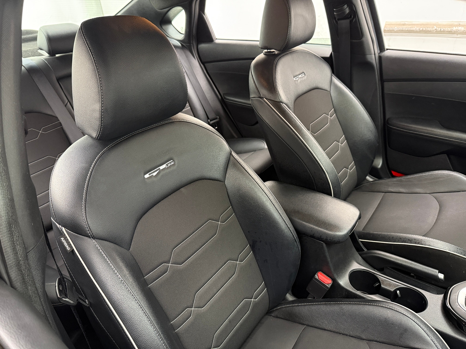 Thumbnail: 2021 Kia Forte - 2