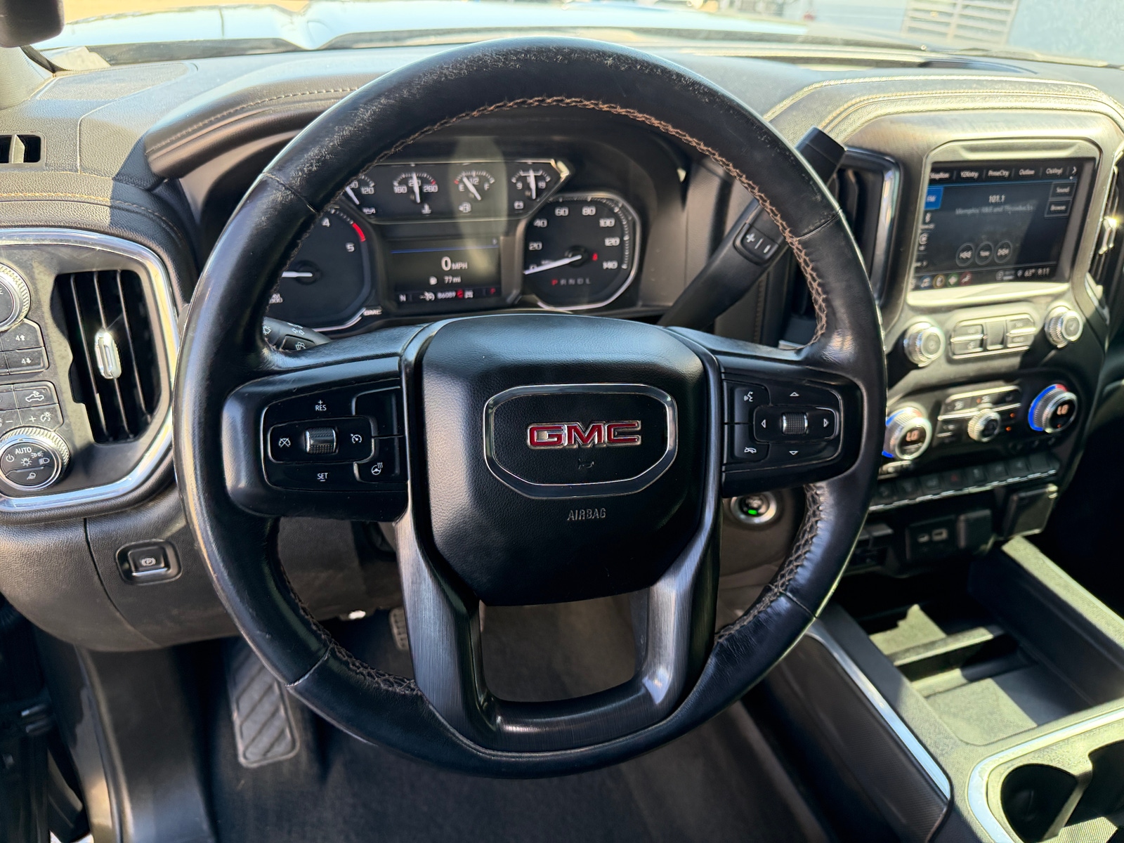 Thumbnail: 2022 GMC Sierra 2500 - 4