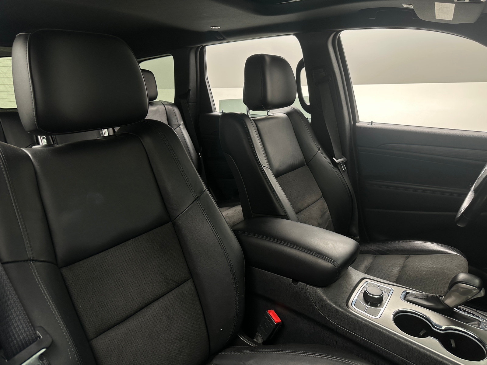 Thumbnail: 2022 Jeep Grand Cherokee - 2