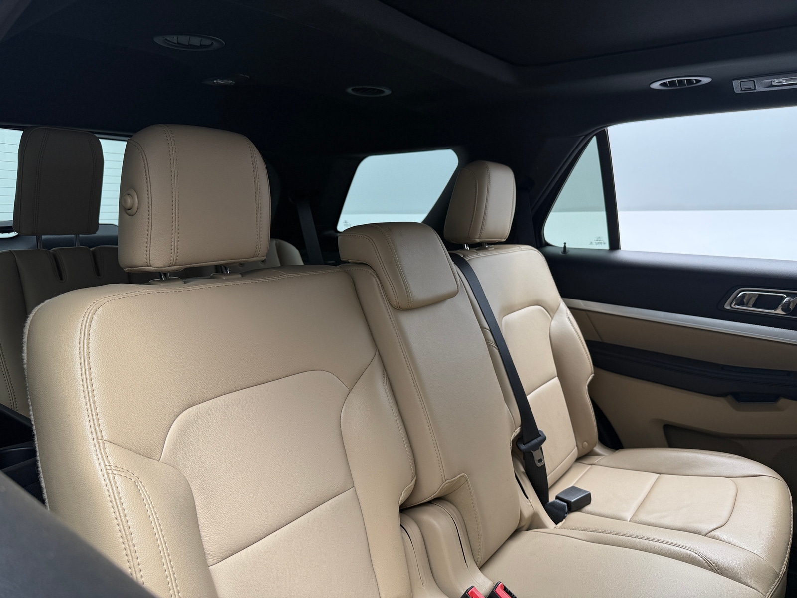 Thumbnail: 2017 Ford Explorer - 6
