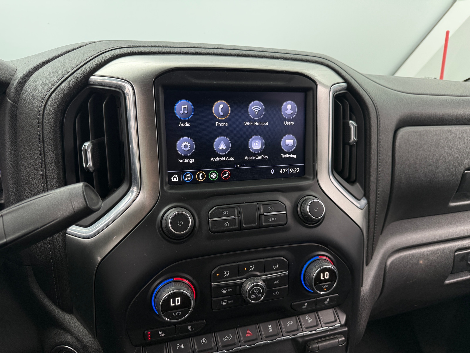 Thumbnail: 2019 Chevrolet Silverado 1500 - 4