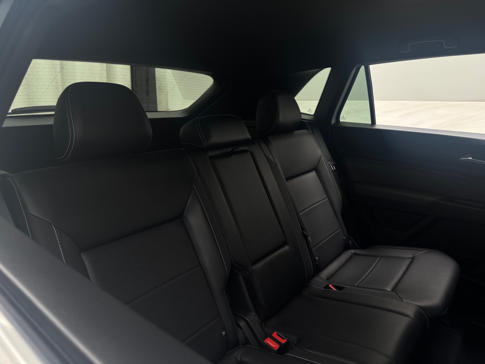 Thumbnail: 2023 Volkswagen Atlas - 5