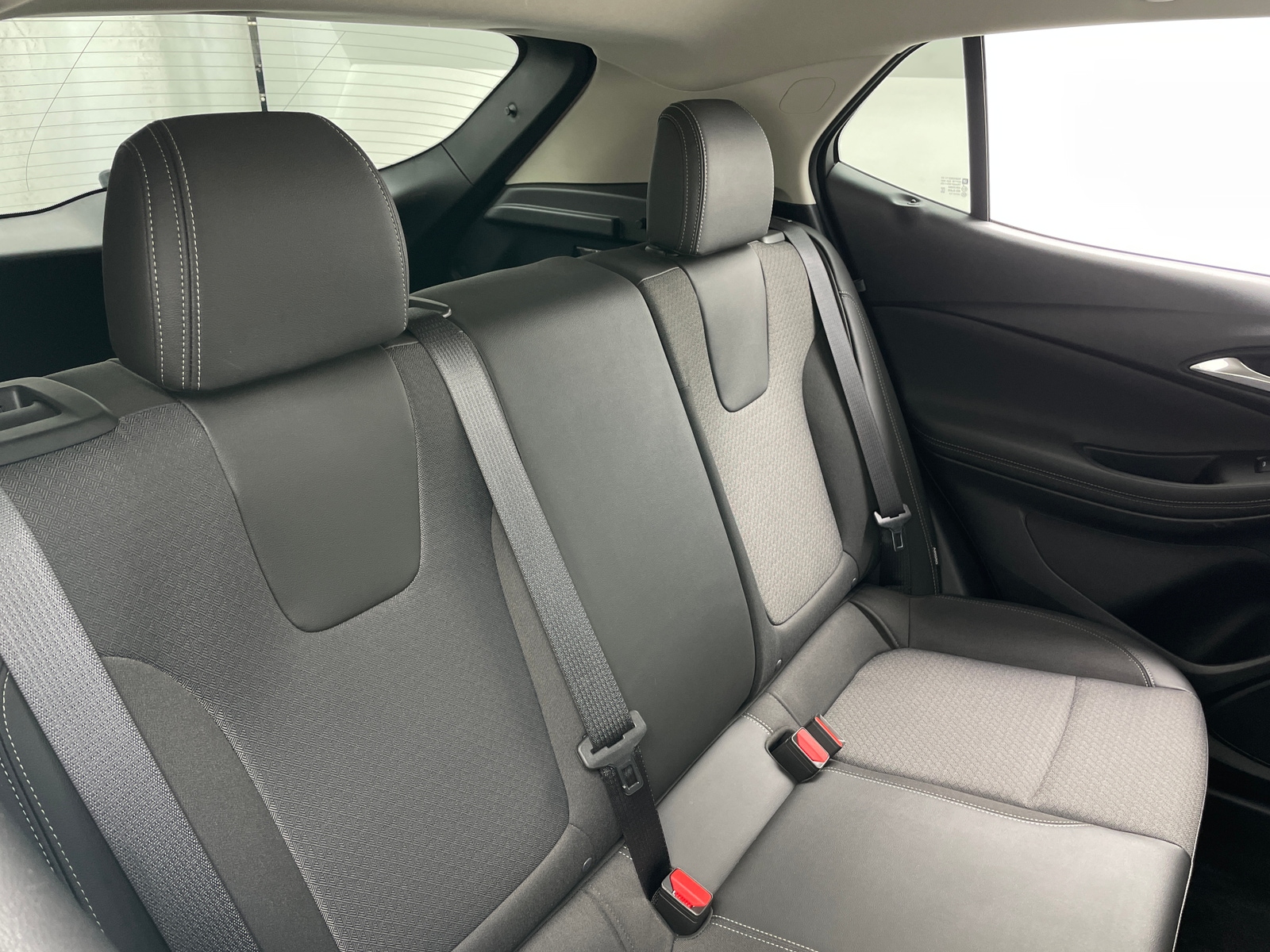 Thumbnail: 2025 Buick Encore GX - 5