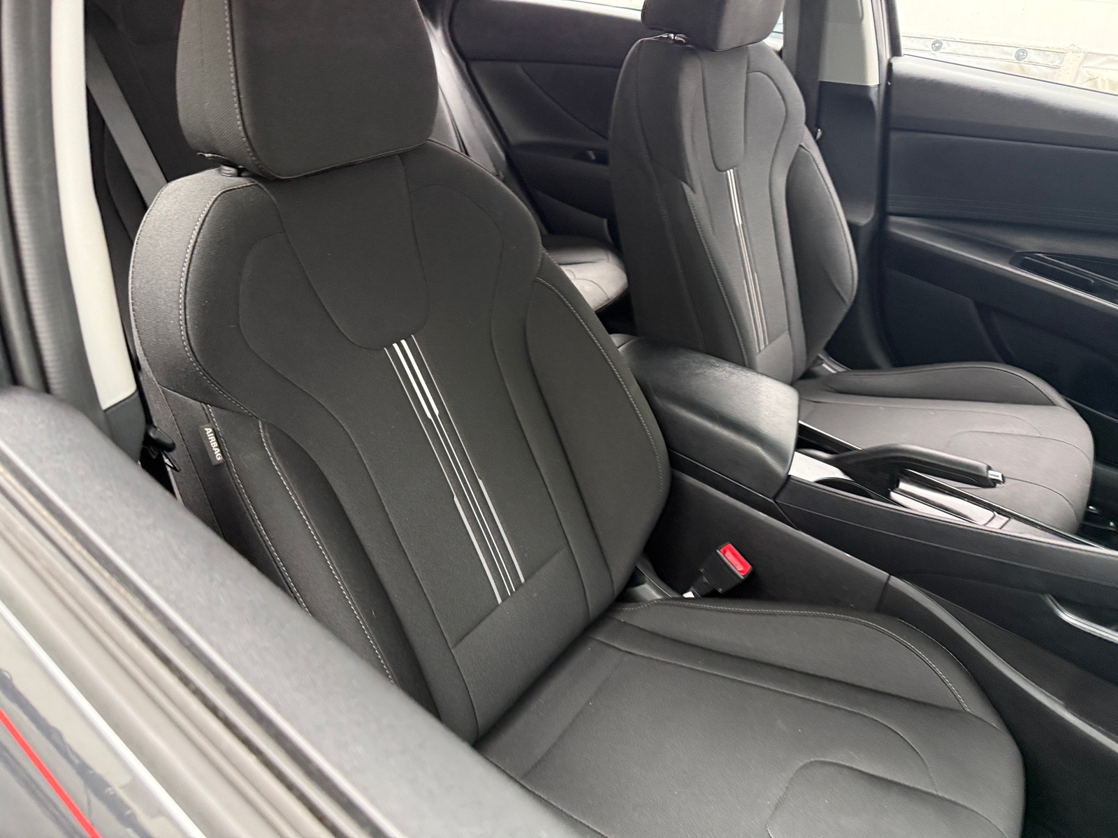 Thumbnail: 2021 Hyundai Elantra - 2