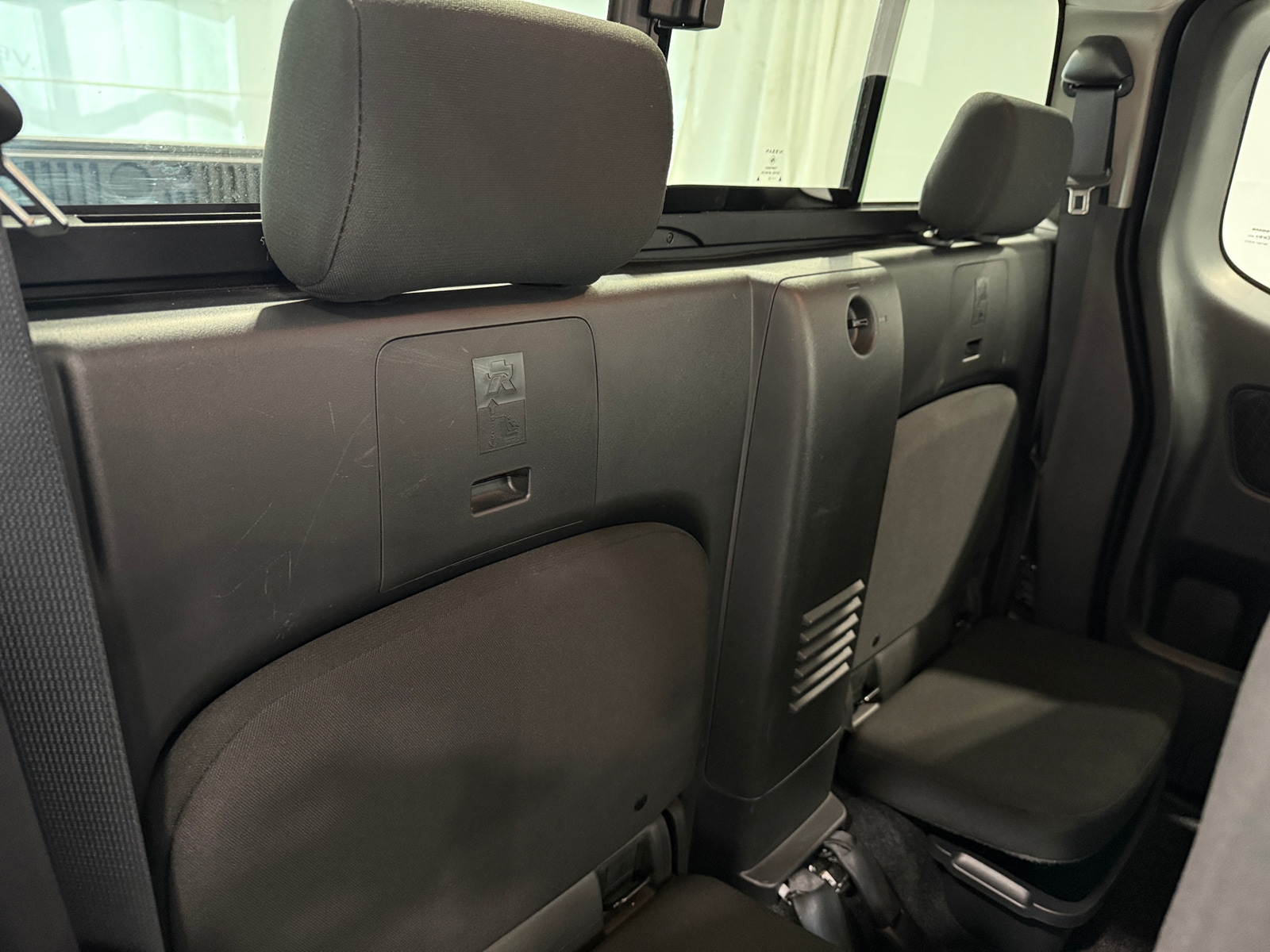 Thumbnail: 2024 Nissan Frontier - 6