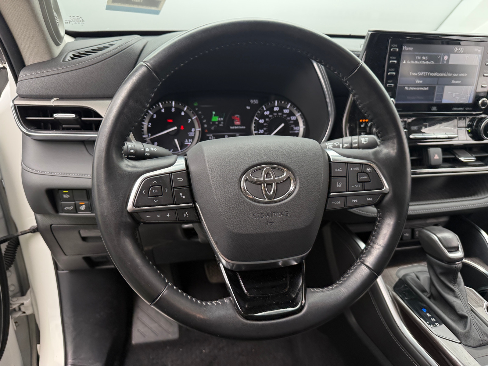 Thumbnail: 2020 Toyota Highlander - 4