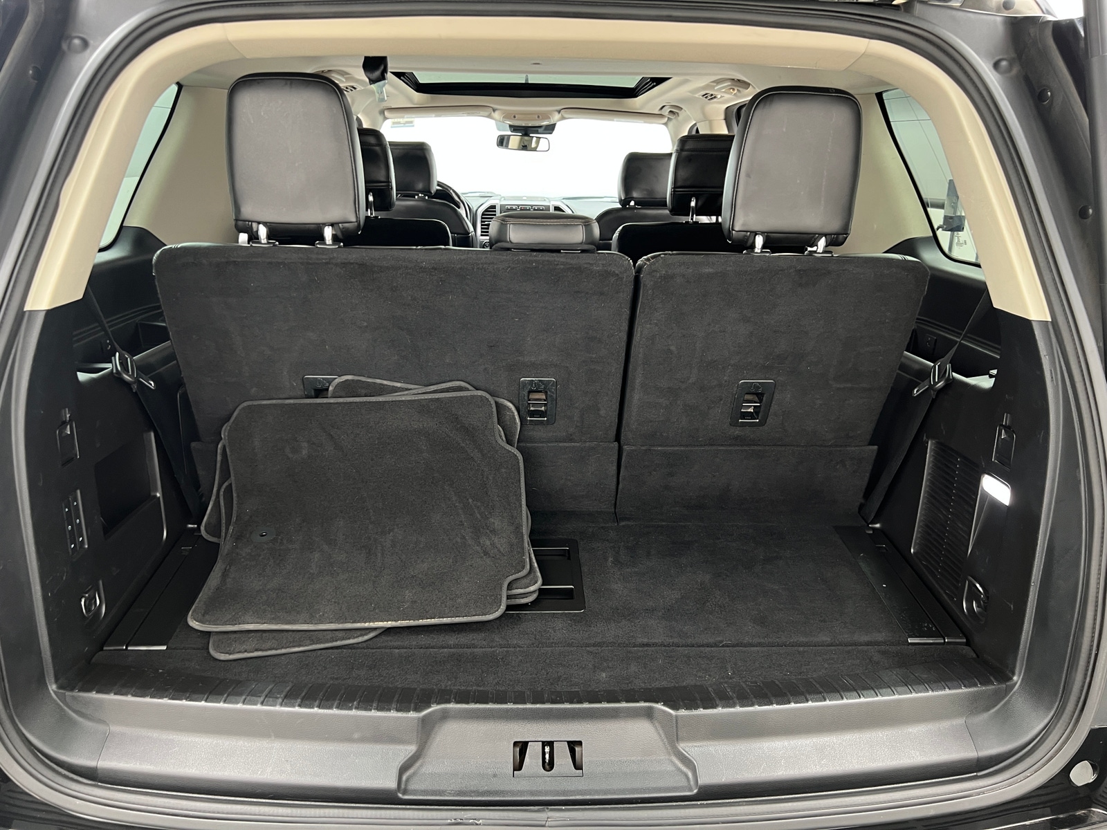 Thumbnail: 2019 Ford Expedition - 6