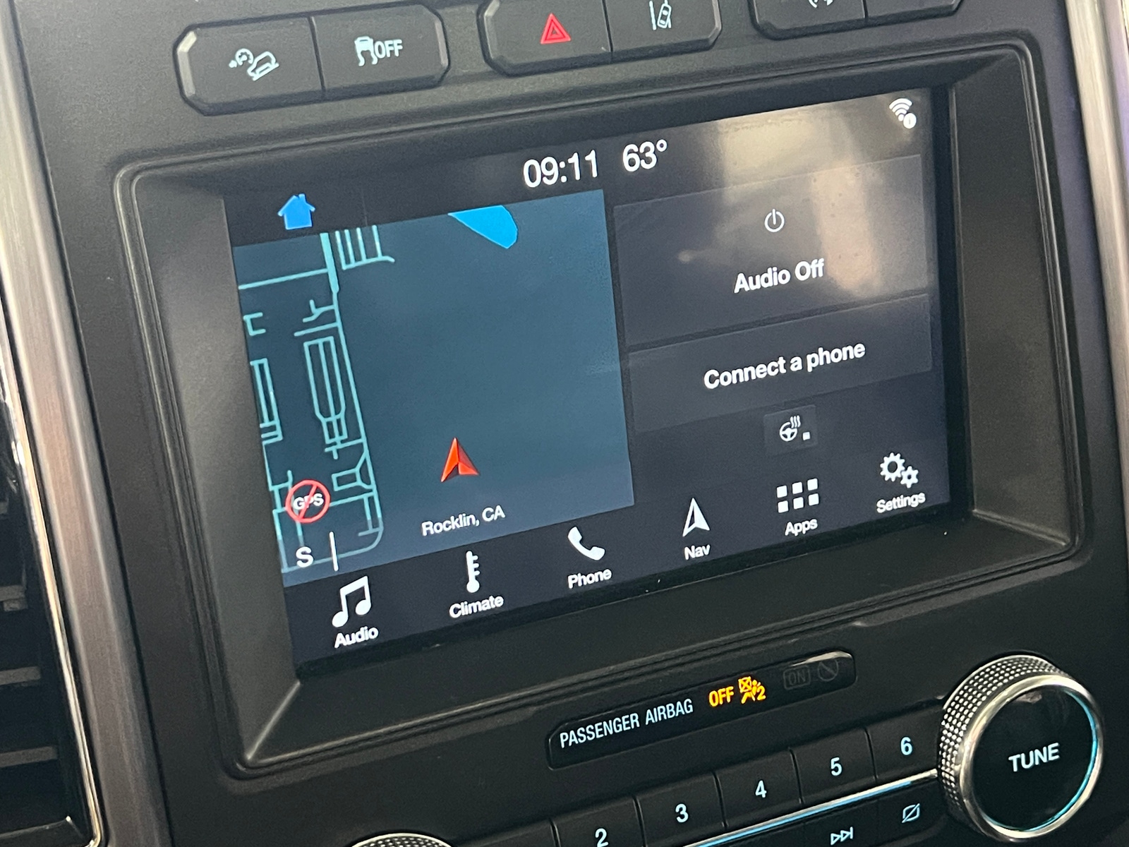 Thumbnail: 2019 Ford Expedition - 3