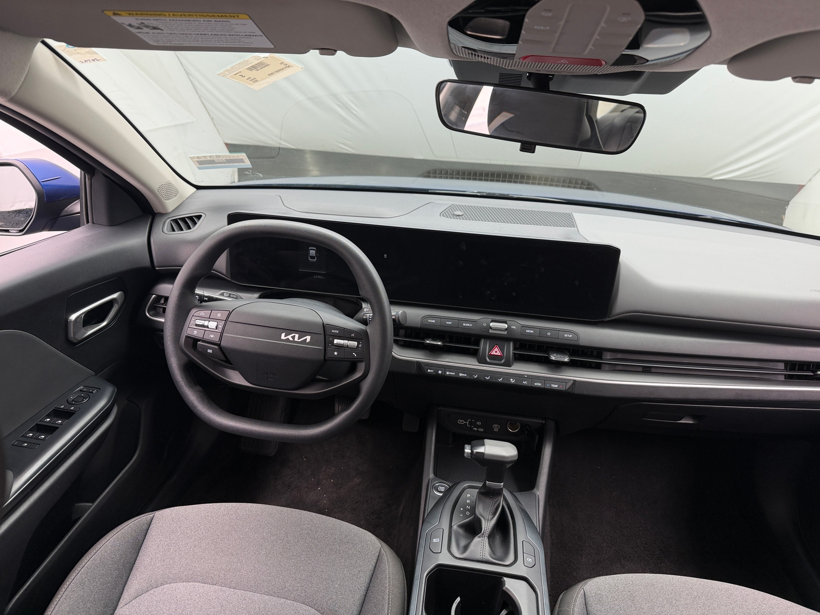 Thumbnail: 2025 Kia K4 - 3
