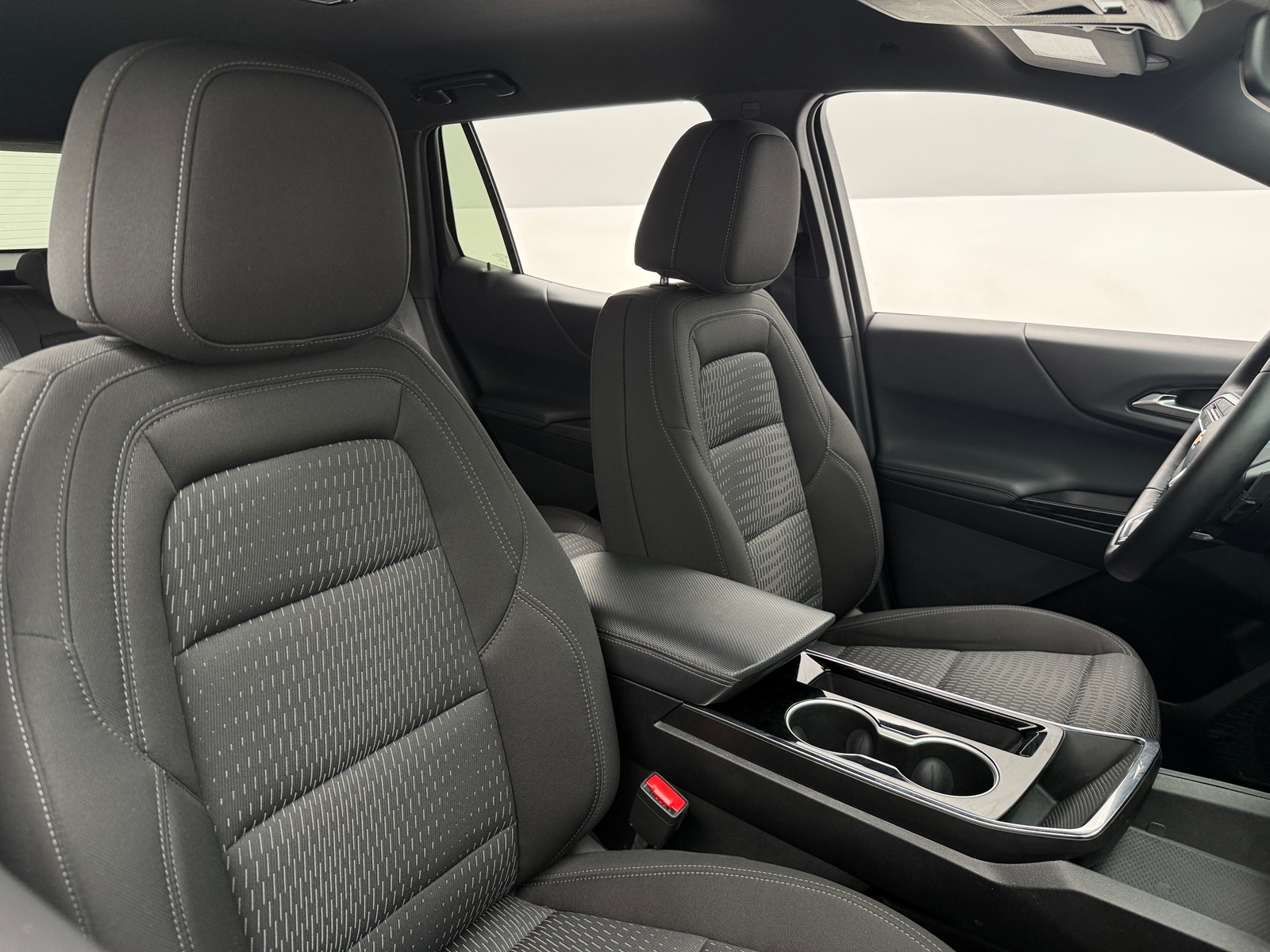 Thumbnail: 2025 Chevrolet Equinox - 2