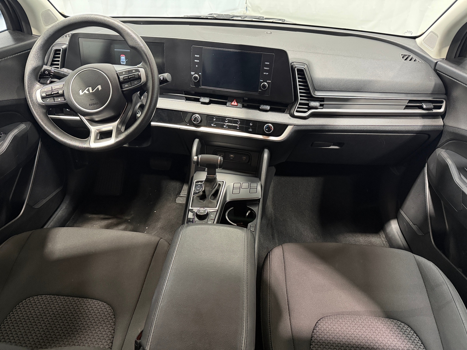 Thumbnail: 2025 Kia Sportage - 3