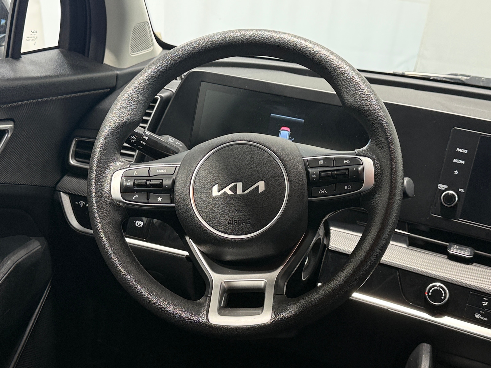 Thumbnail: 2025 Kia Sportage - 5