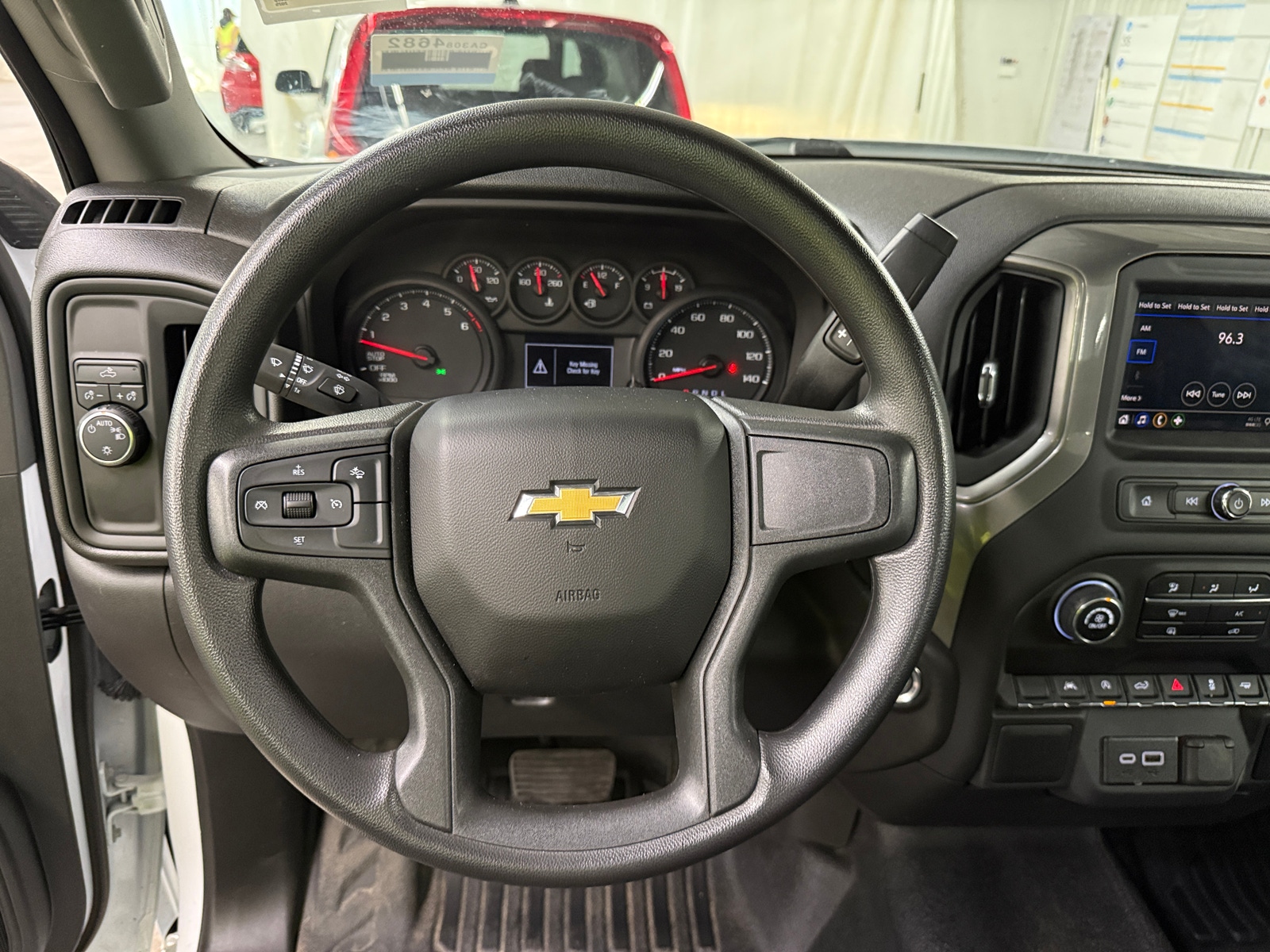 Thumbnail: 2025 Chevrolet Silverado 1500 - 5