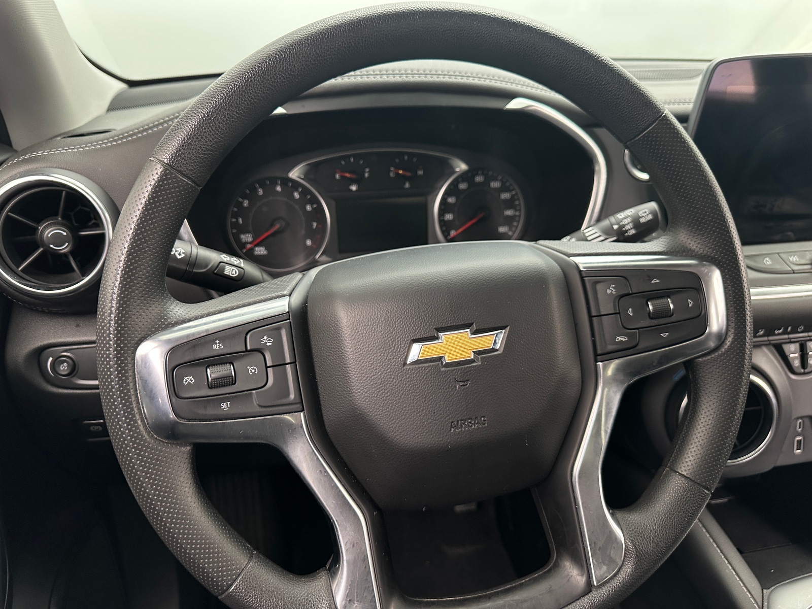Thumbnail: 2025 Chevrolet Blazer - 5