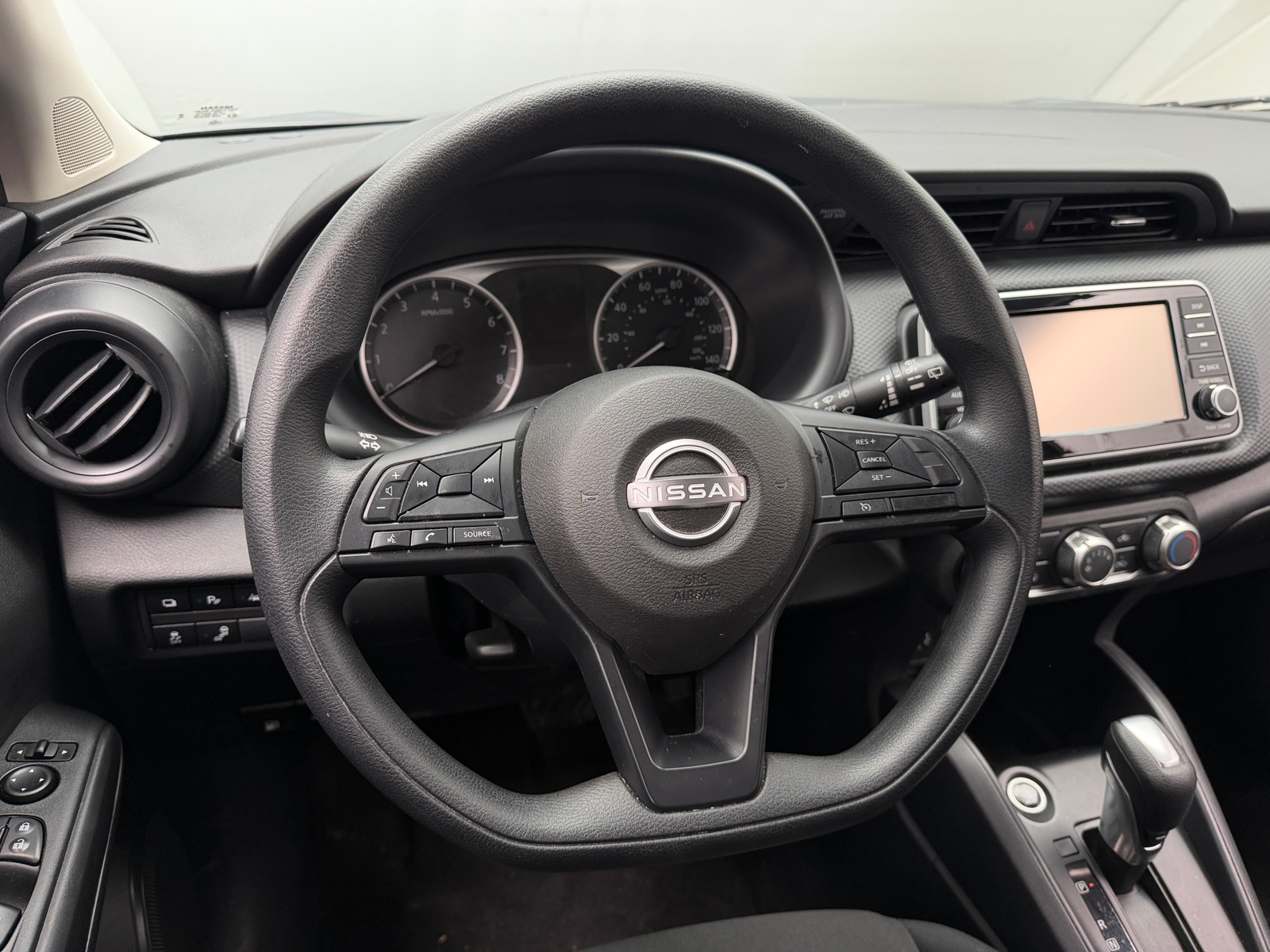 Thumbnail: 2024 Nissan Kicks - 5