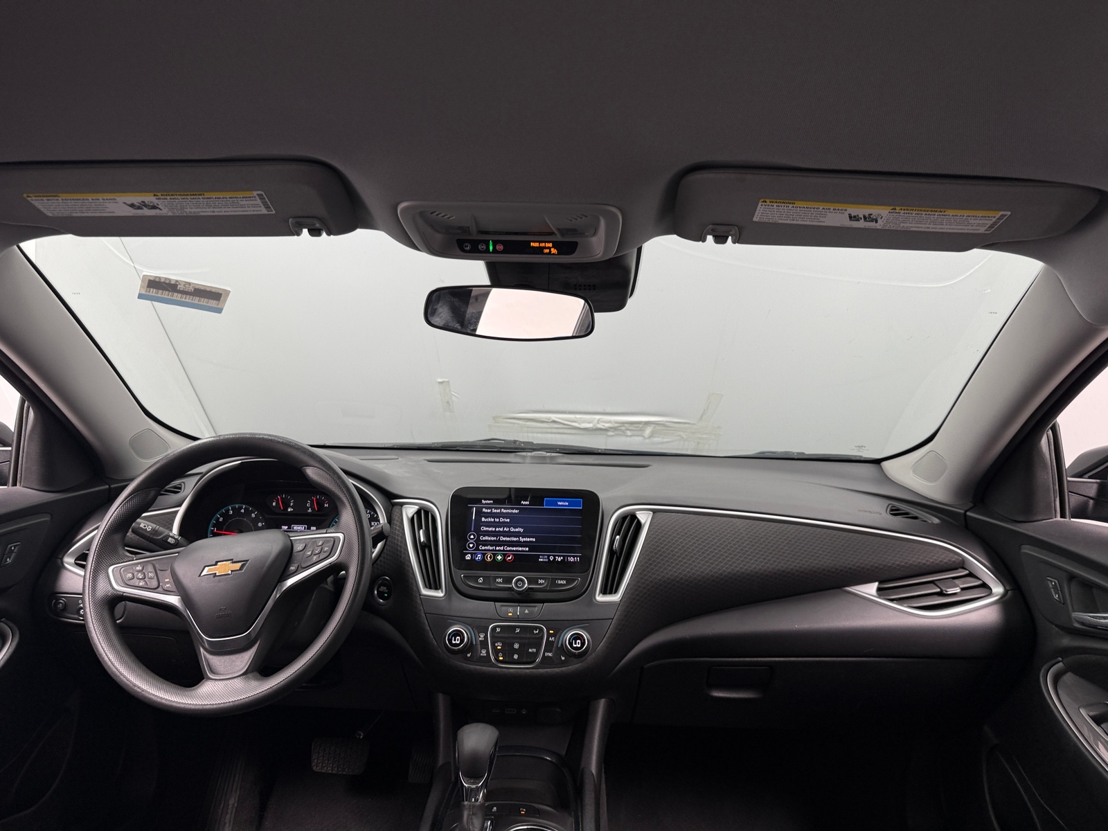 Thumbnail: 2023 Chevrolet Malibu - 3