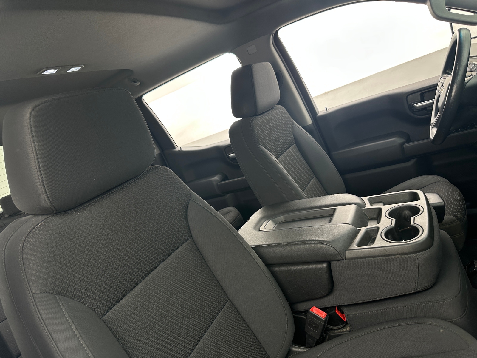Thumbnail: 2020 Chevrolet Silverado 1500 - 2