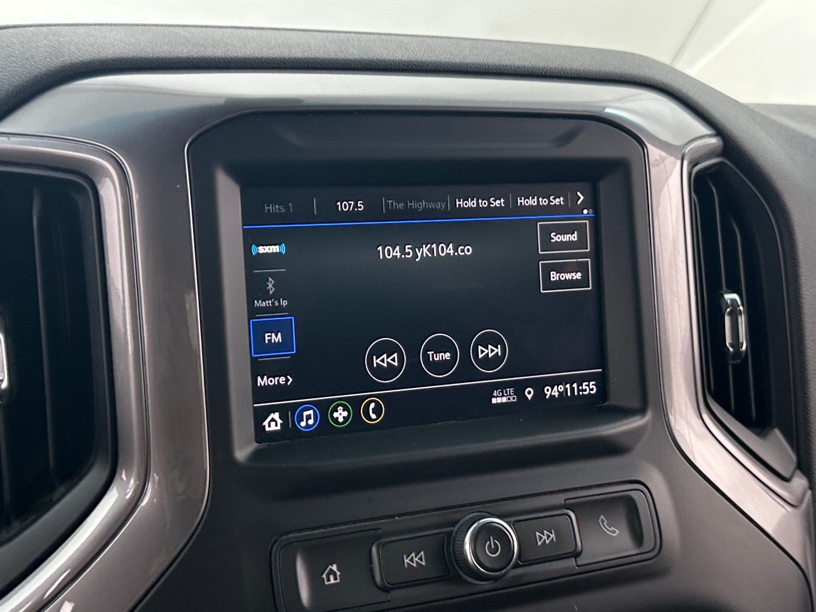 Thumbnail: 2020 Chevrolet Silverado 1500 - 4