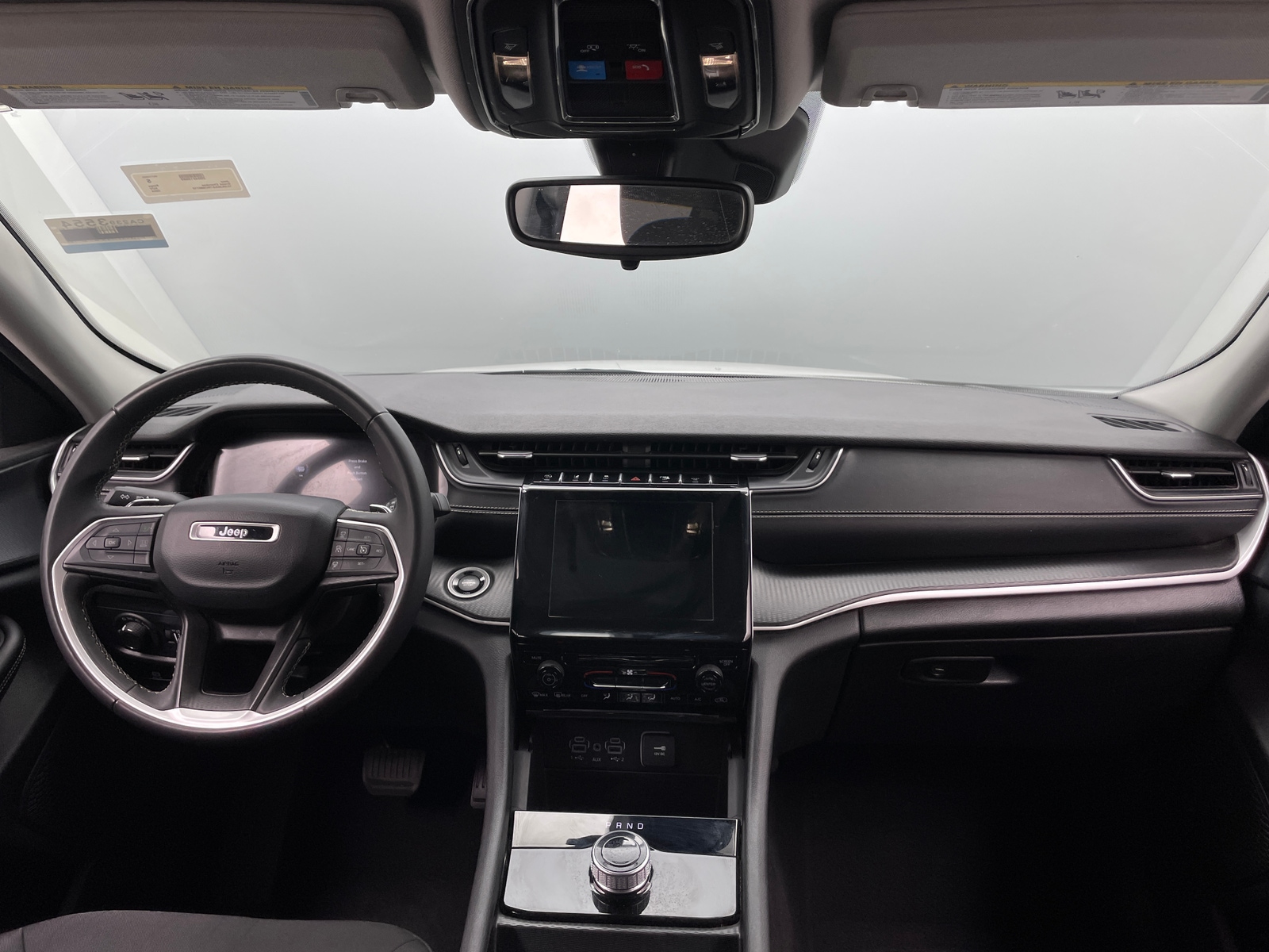 Thumbnail: 2024 Jeep Grand Cherokee - 3
