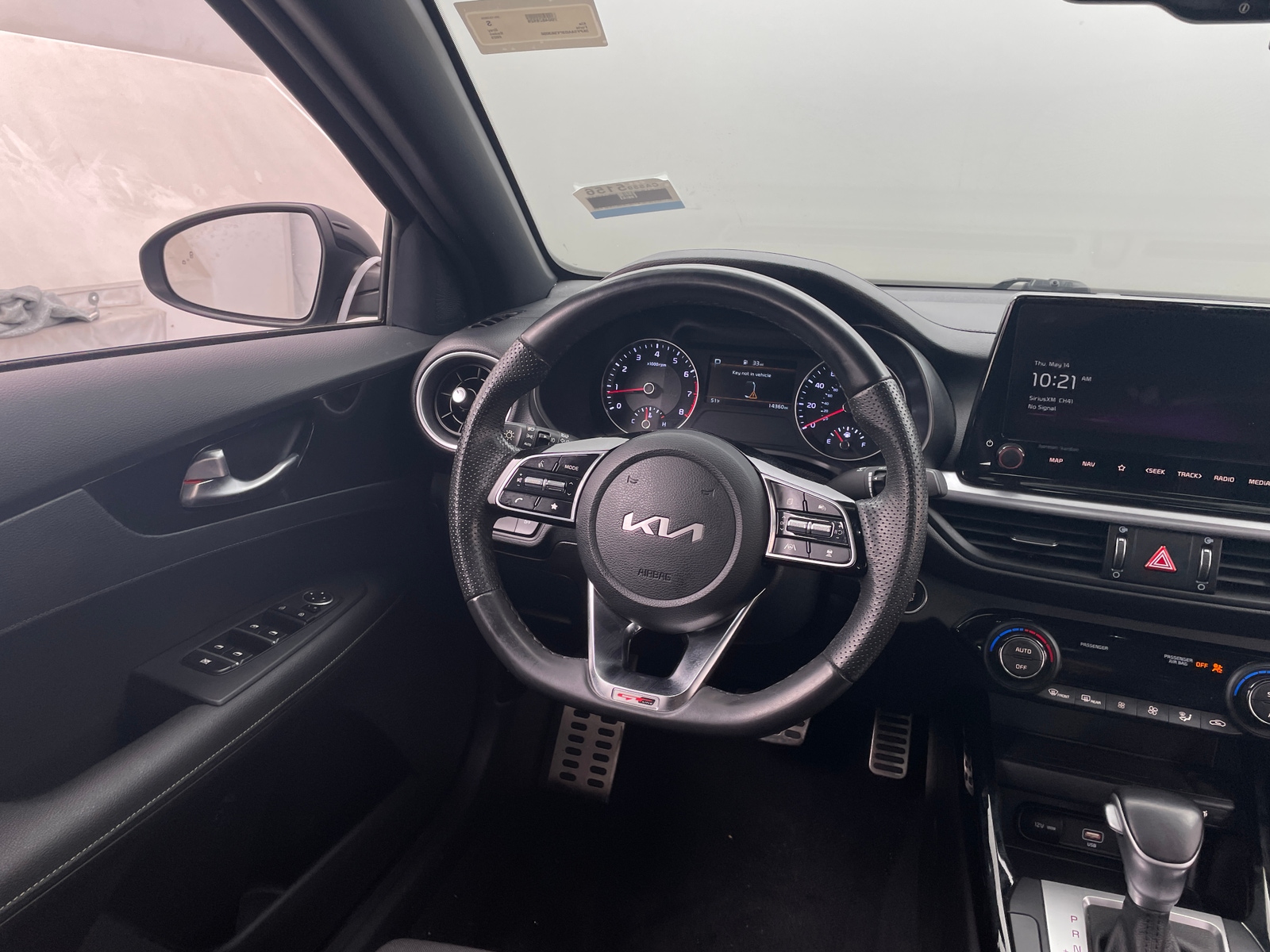 Thumbnail: 2023 Kia Forte - 5