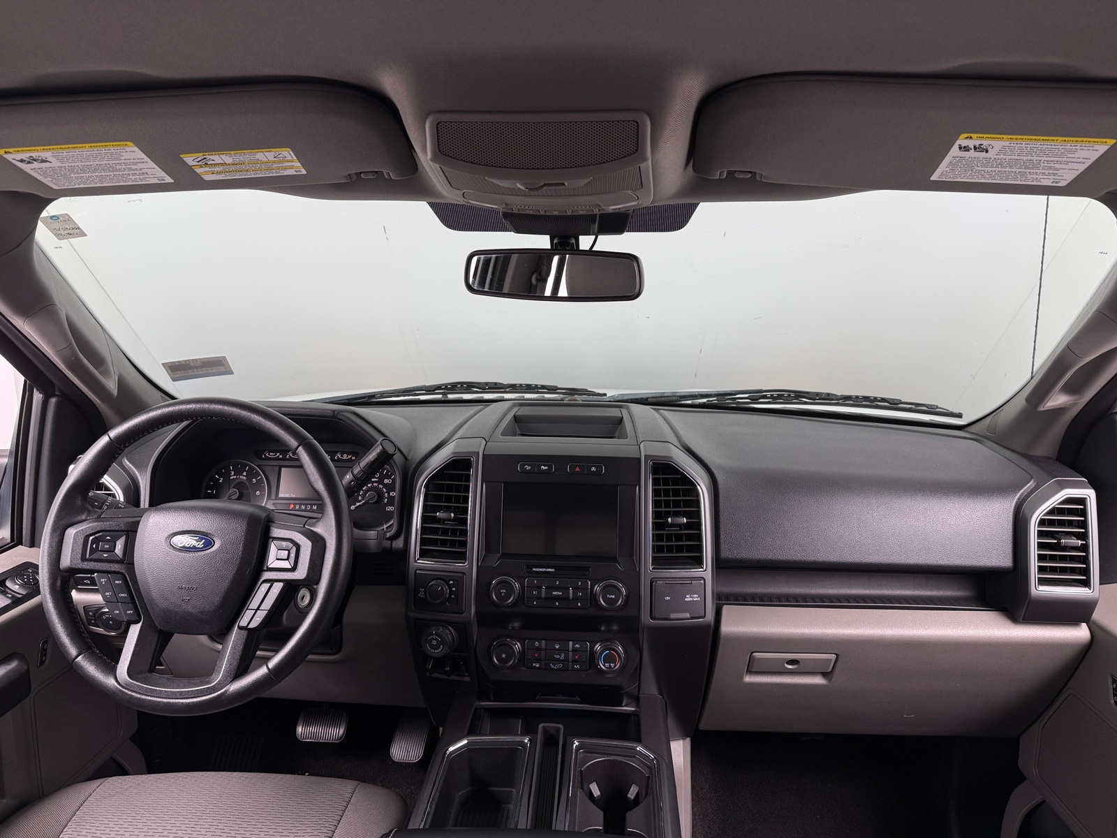 Thumbnail: 2019 Ford Econoline - 3