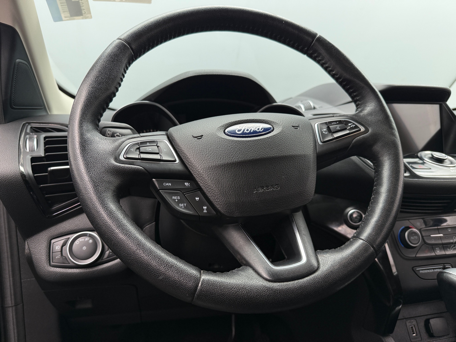 Thumbnail: 2018 Ford Escape - 4