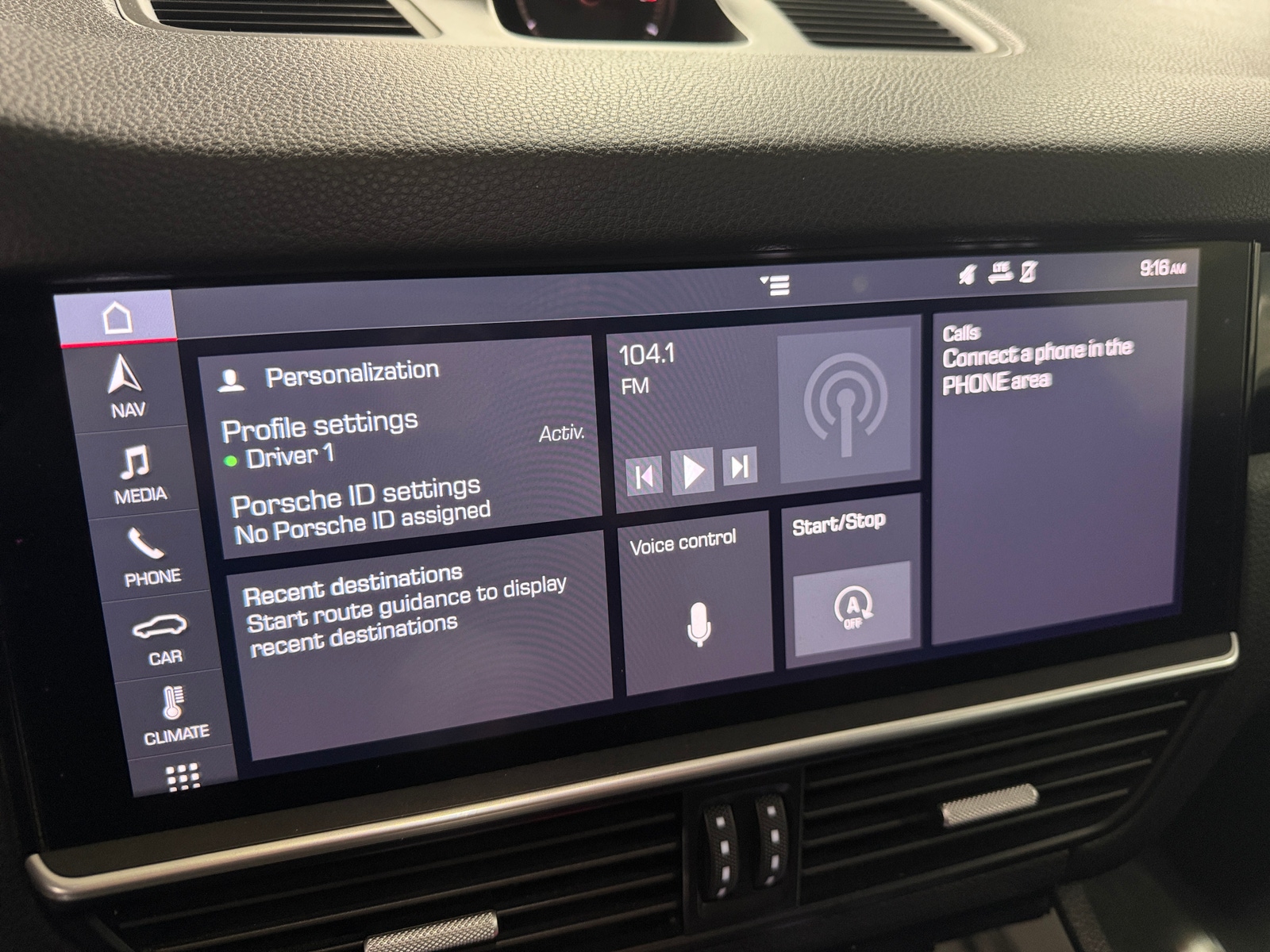 Thumbnail: 2019 Porsche Cayenne - 3