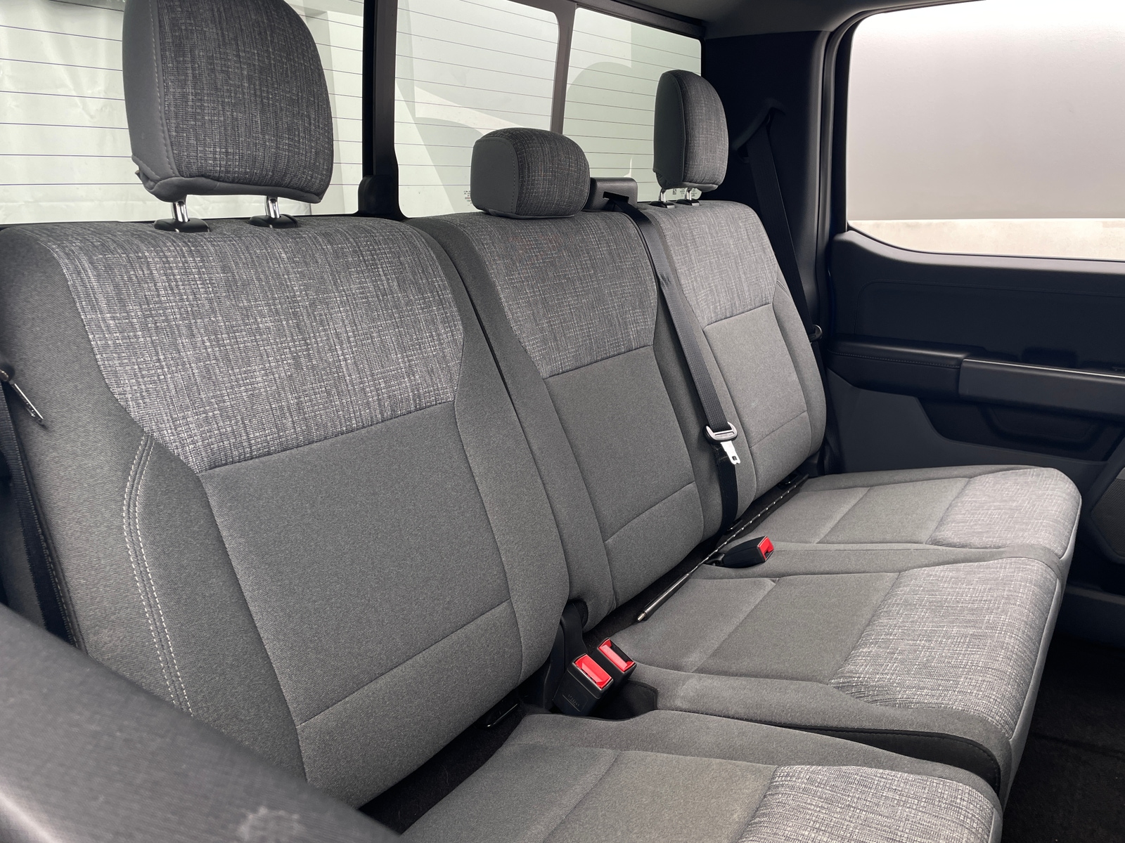 Thumbnail: 2022 Ford Econoline - 6