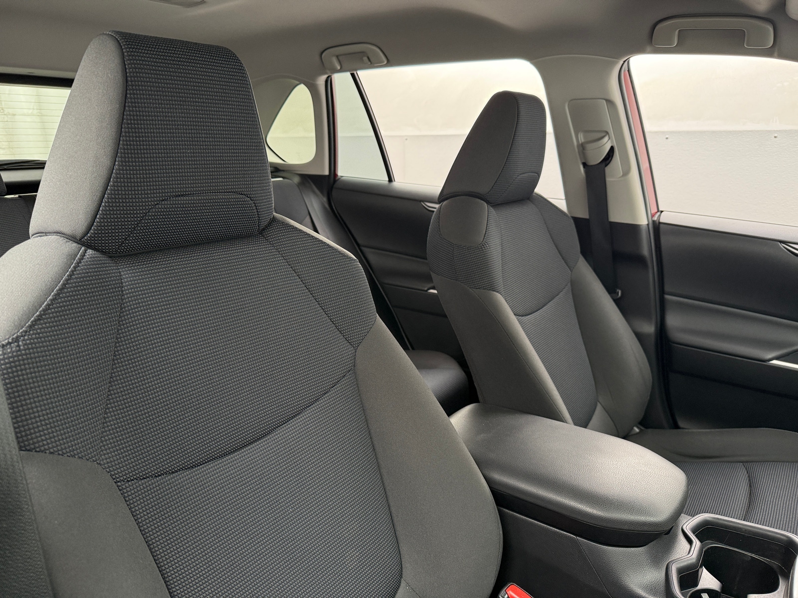 Thumbnail: 2021 Toyota RAV4 - 2