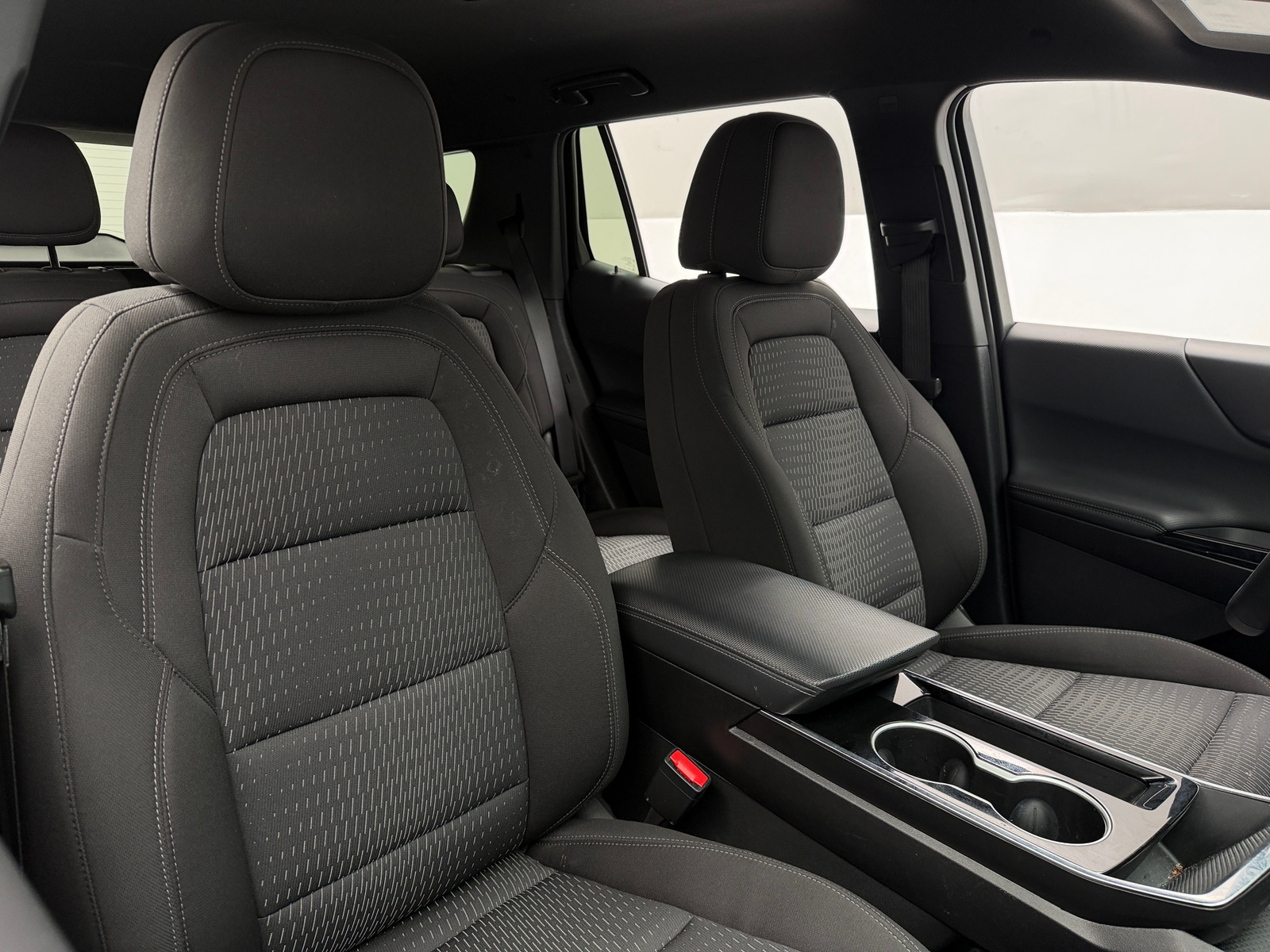 Thumbnail: 2025 Chevrolet Equinox - 2