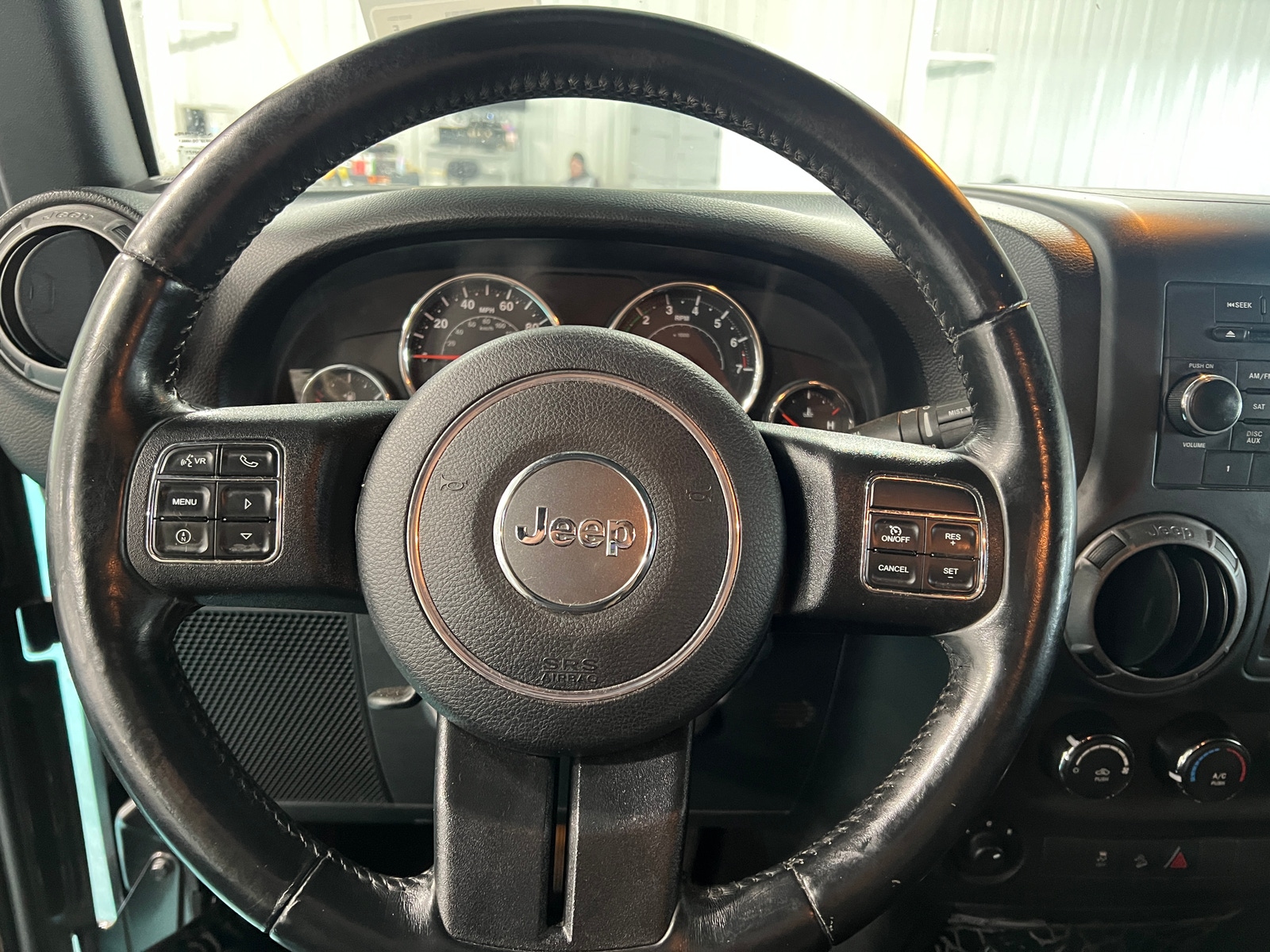 Thumbnail: 2016 Jeep Wrangler - 5