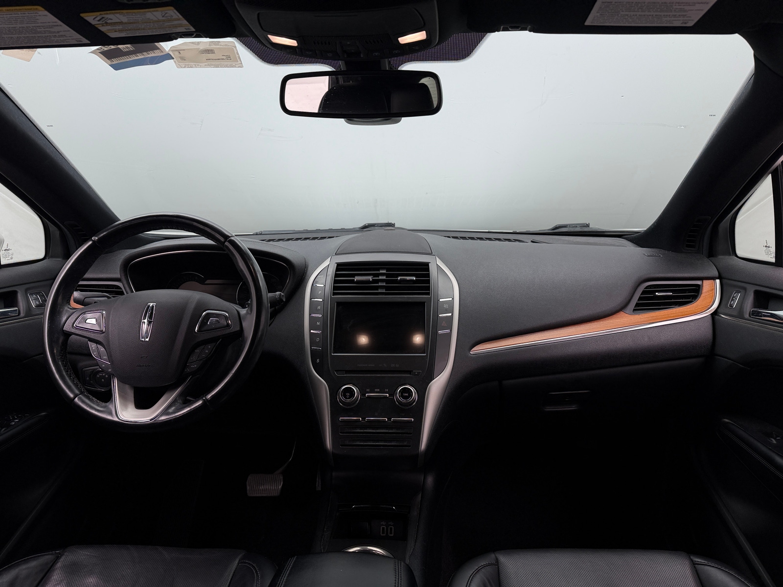 Thumbnail: 2017 Lincoln MKC - 2