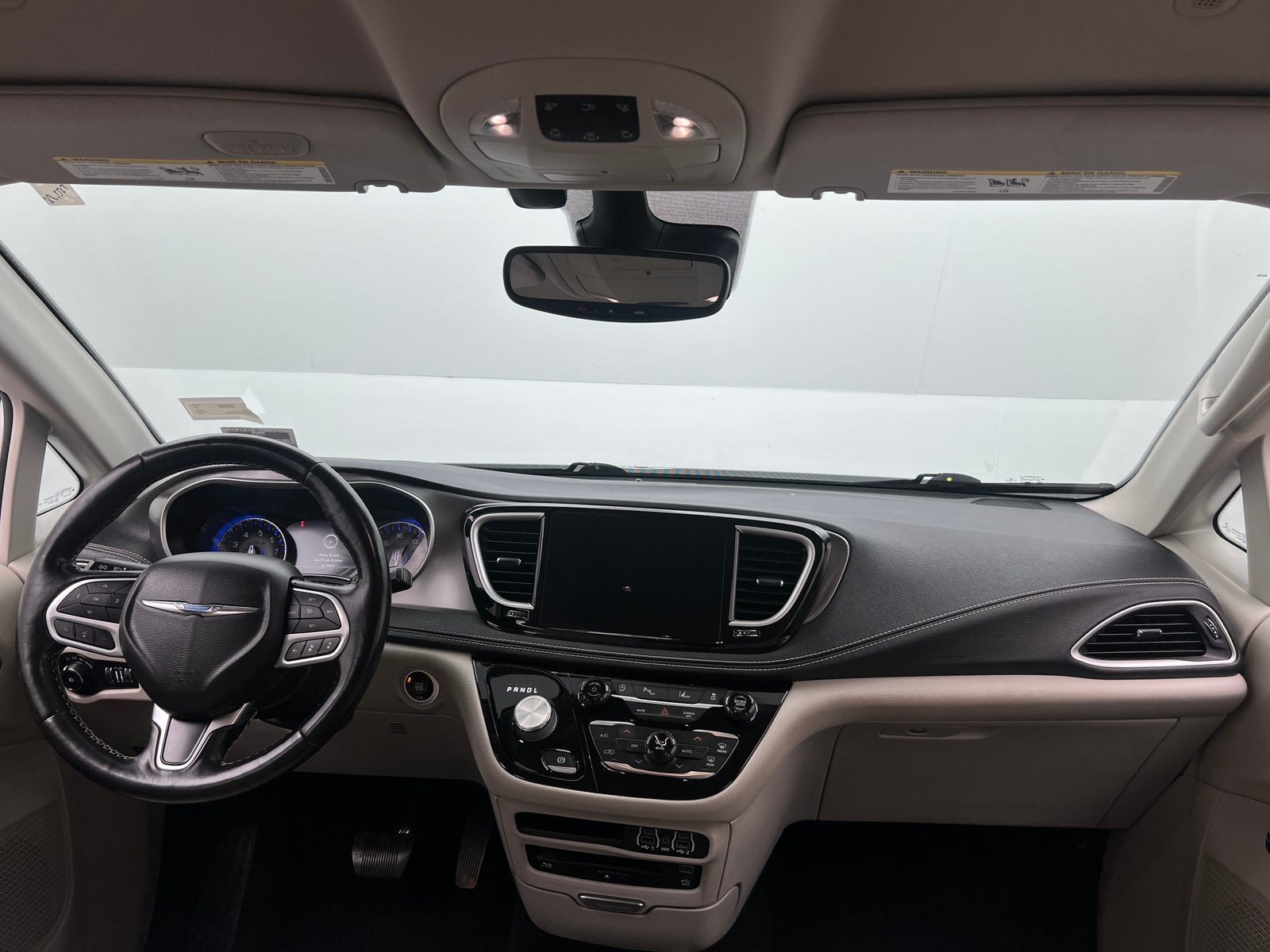 Thumbnail: 2021 Chrysler Pacifica - 2