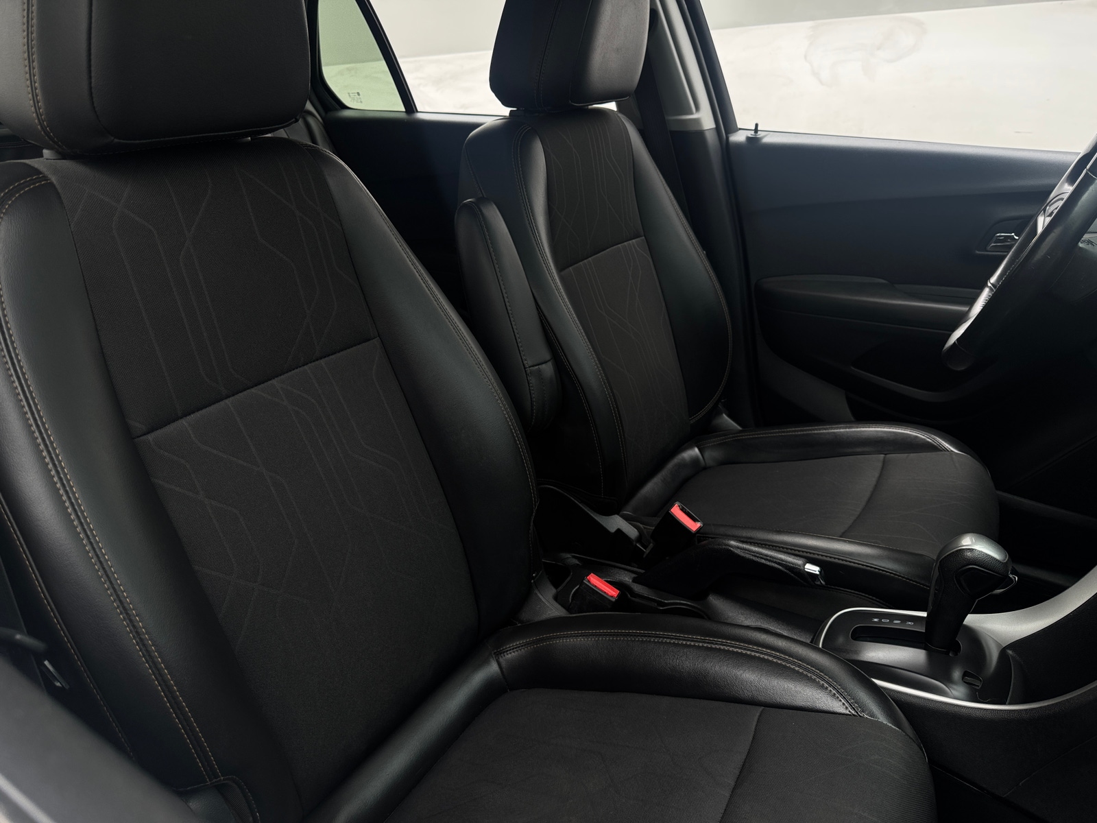 Thumbnail: 2019 Chevrolet Trax - 2