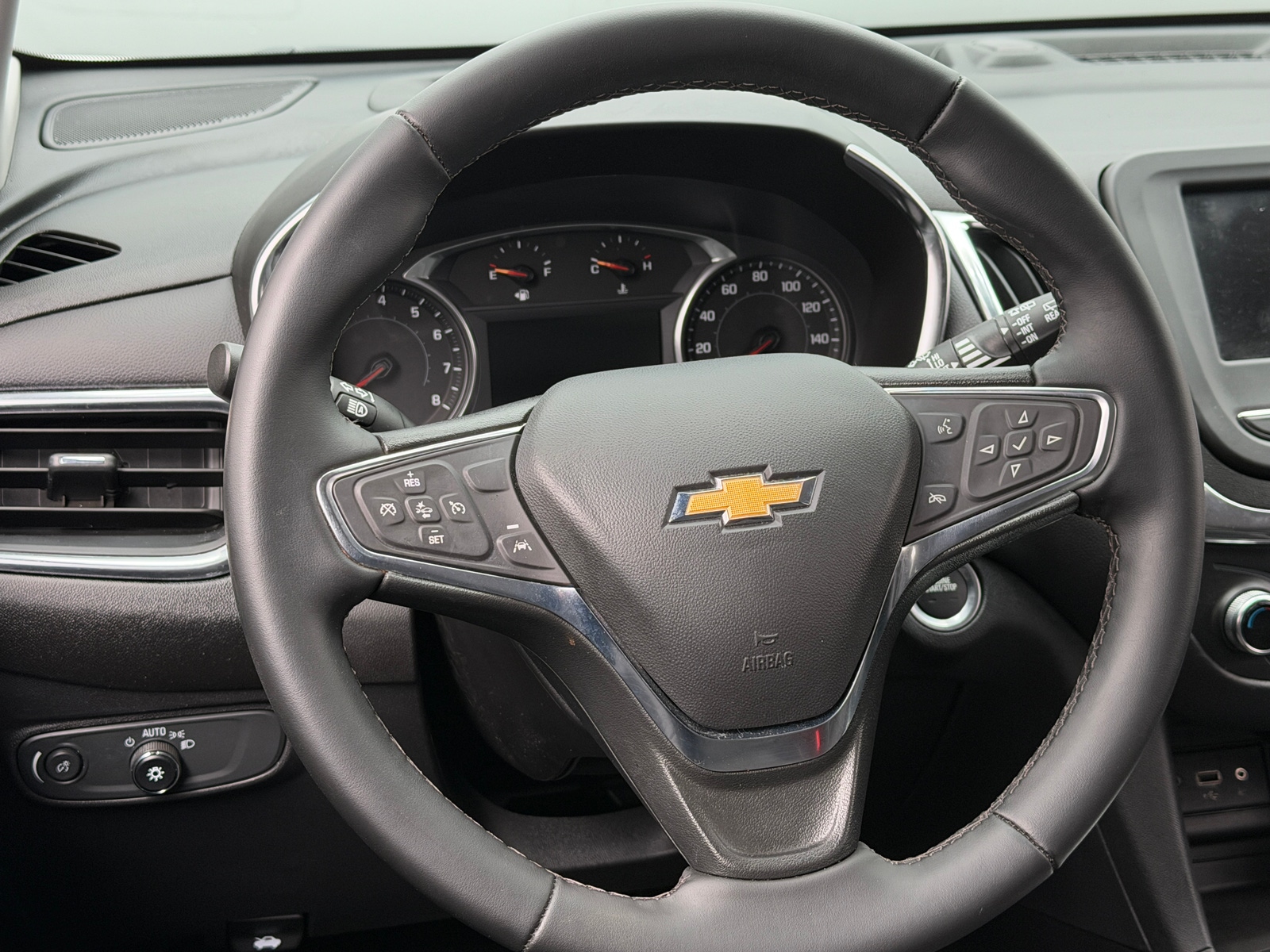 Thumbnail: 2024 Chevrolet Equinox - 5