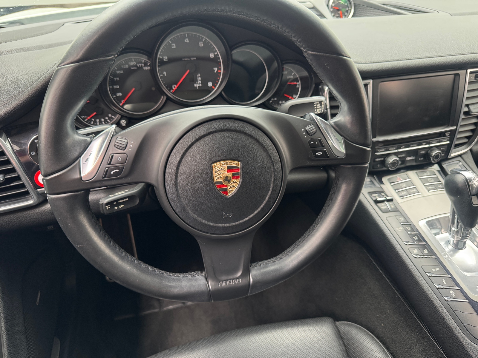 Thumbnail: 2014 Porsche Panamera - 4