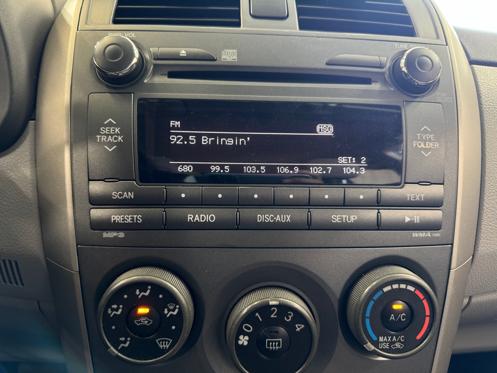 Thumbnail: 2011 Toyota Corolla - 4