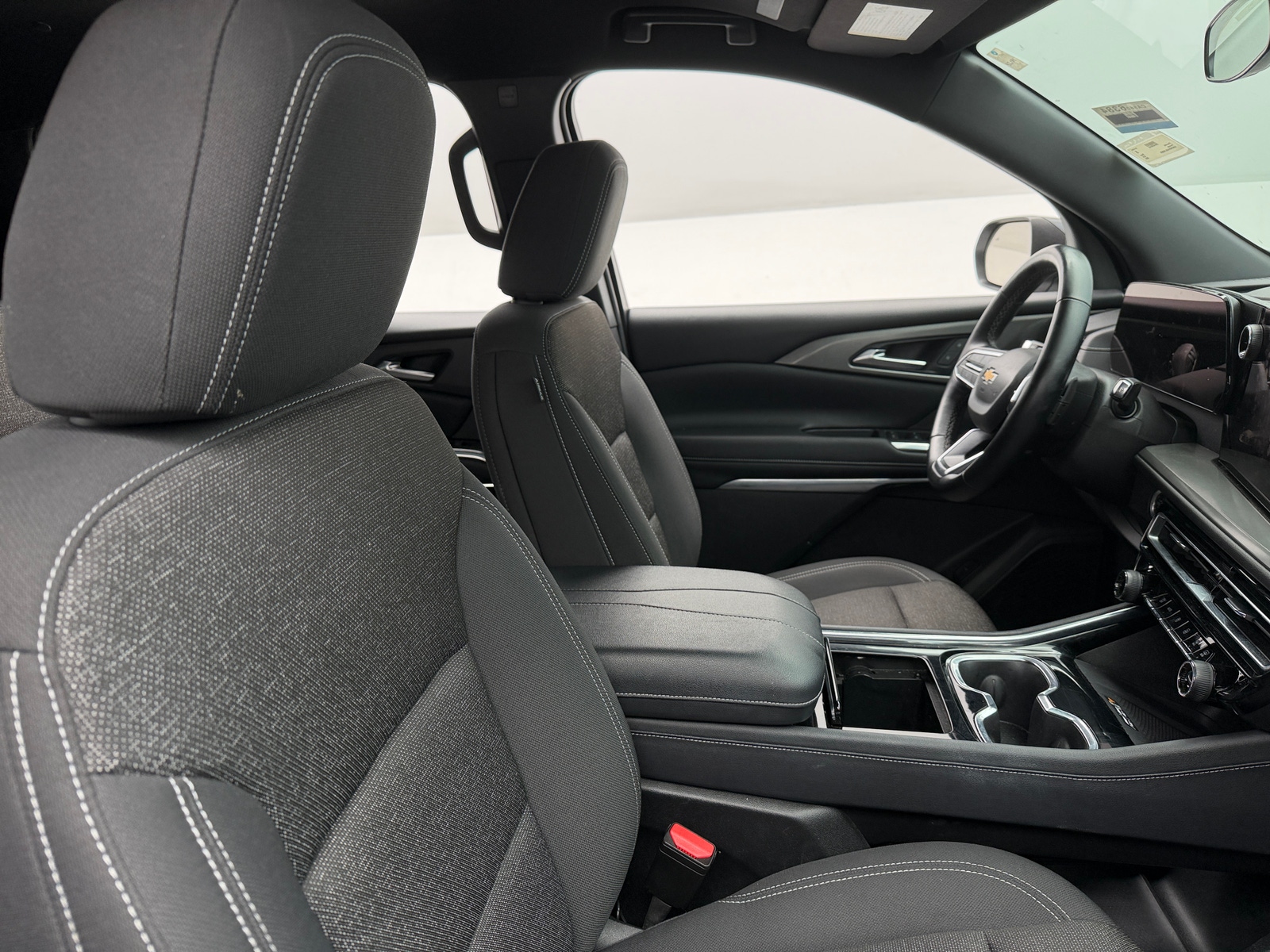 Thumbnail: 2024 Chevrolet Traverse - 2