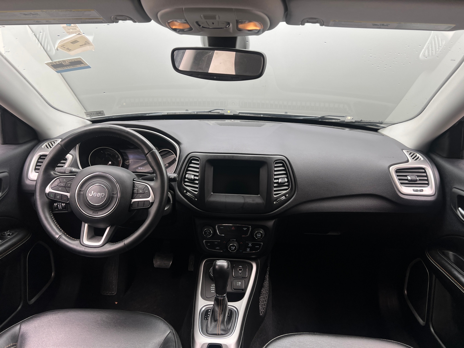 Thumbnail: 2018 Jeep Compass - 3