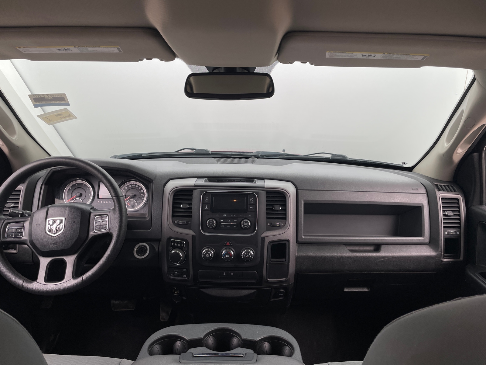 Thumbnail: 2019 RAM 1500 Classic - 3