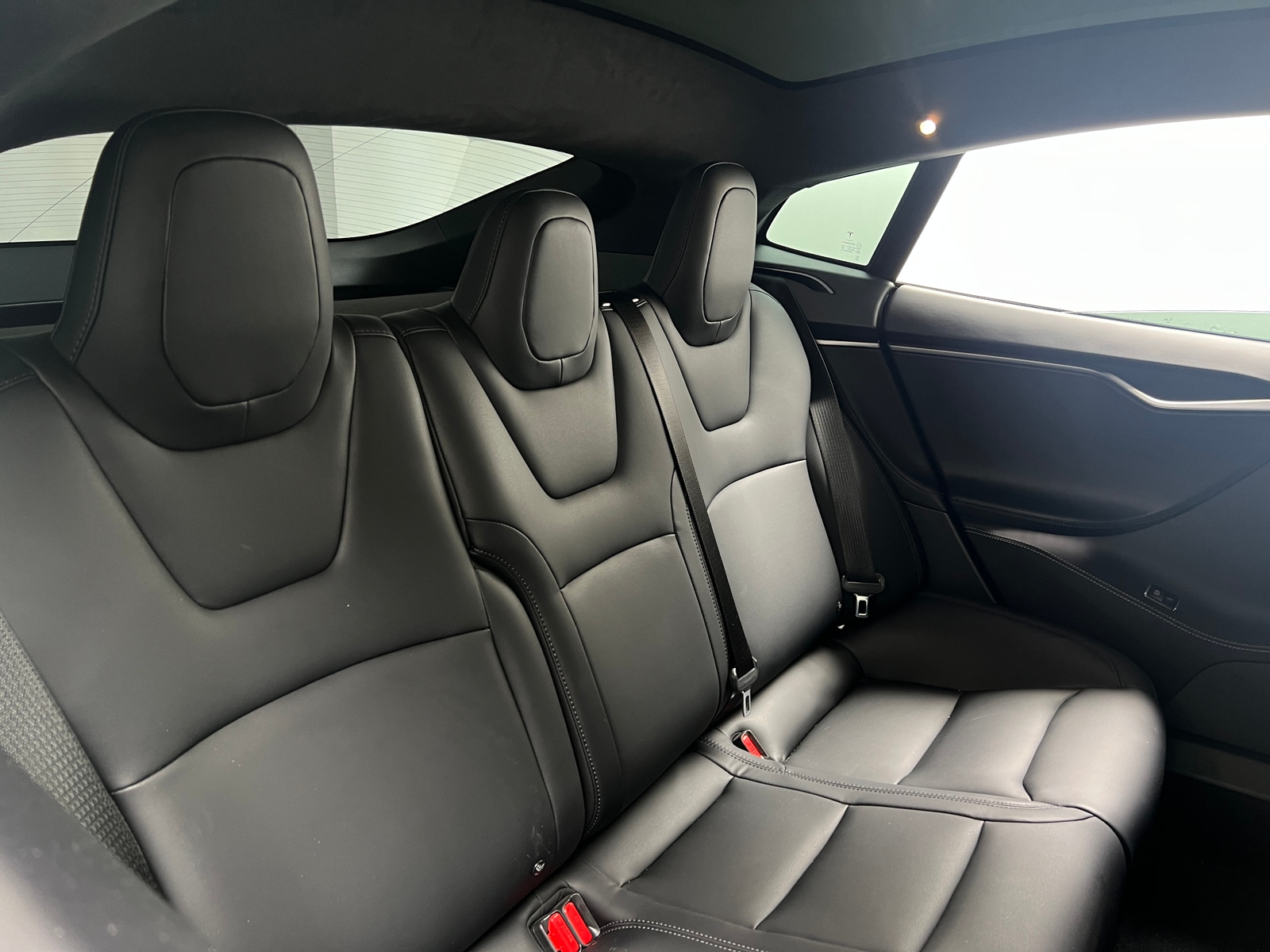 Thumbnail: 2020 Tesla Model S - 5