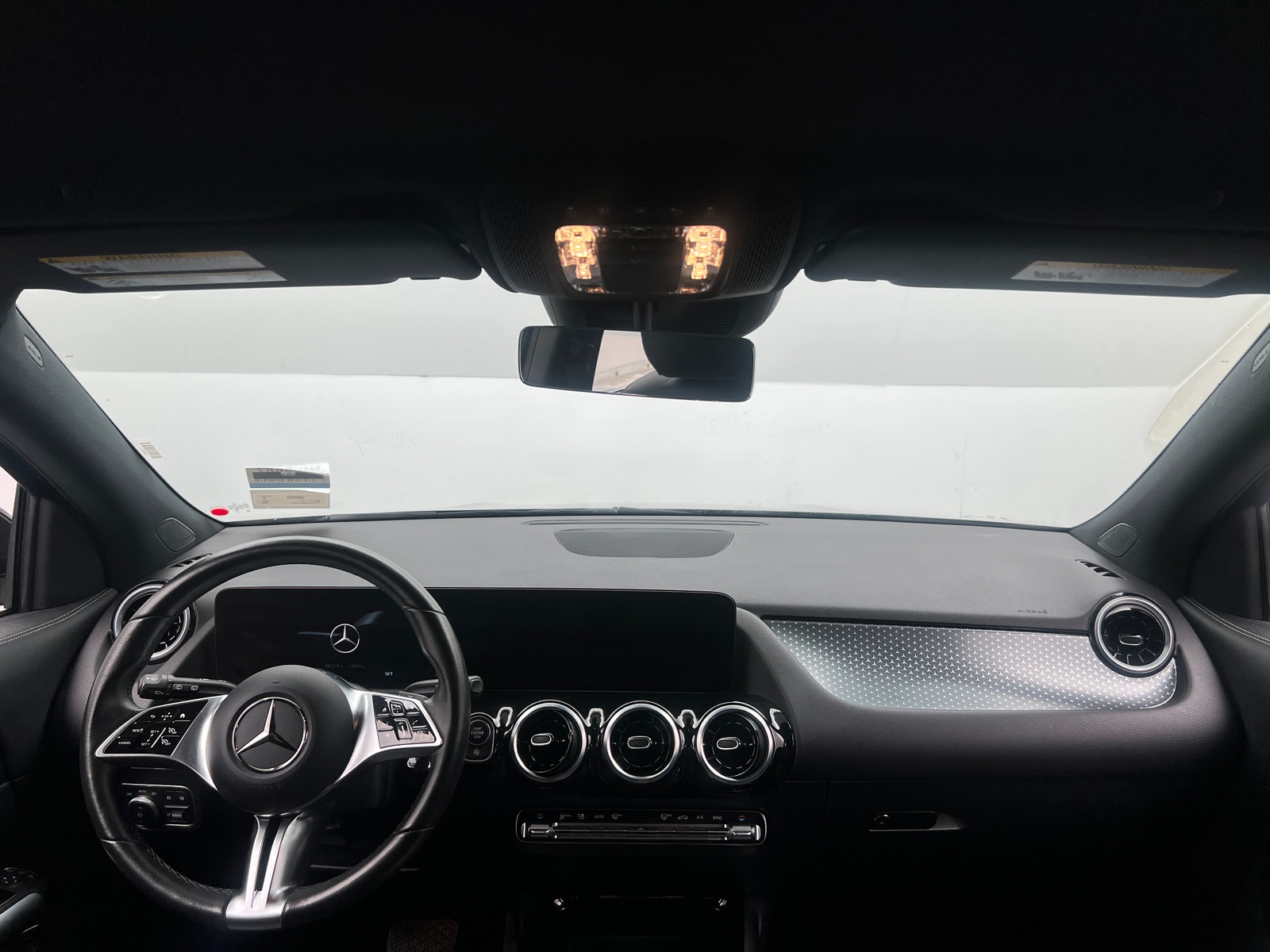 Thumbnail: 2025 Mercedes-Benz GLA - 2