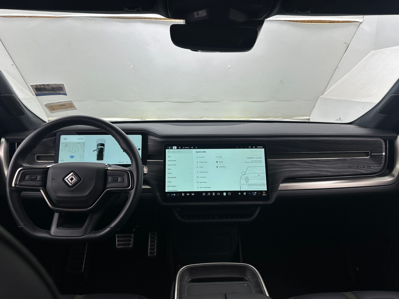 Thumbnail: 2022 Rivian R1T - 2